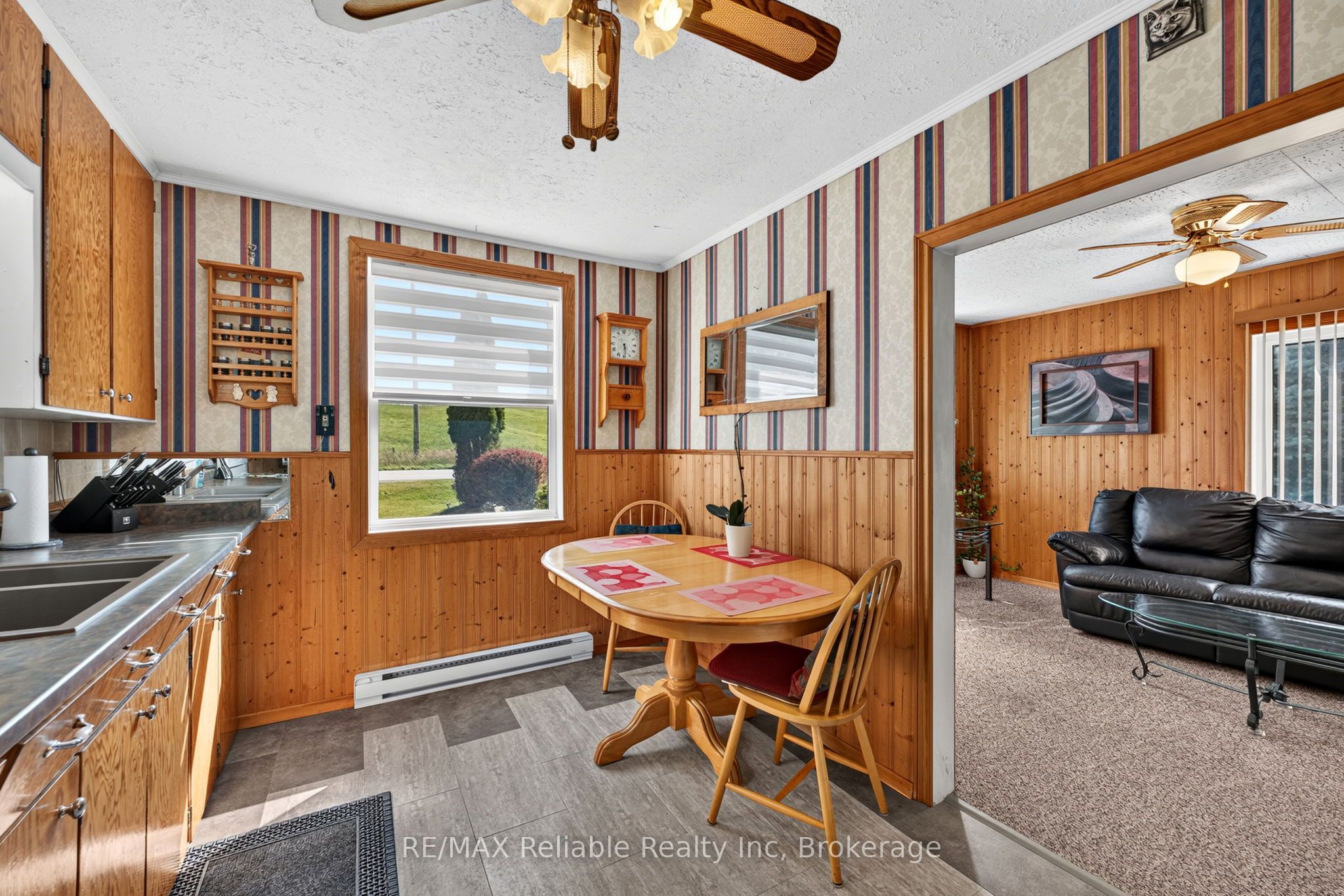40356 Hydro Line Road Property Photo 10