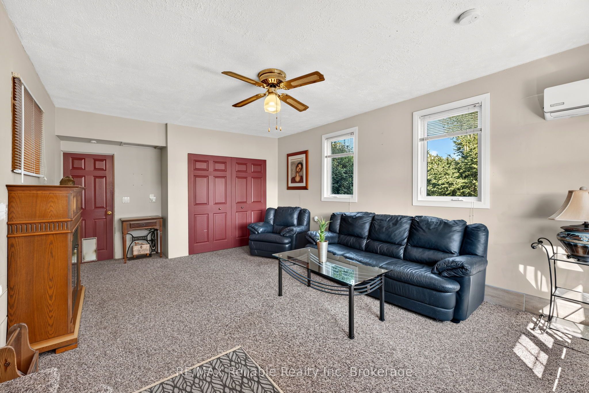 40356 Hydro Line Road Property Photo 13