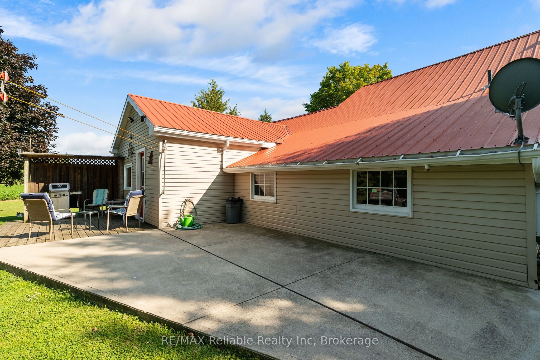 40356 Hydro Line Road Property Photo 27