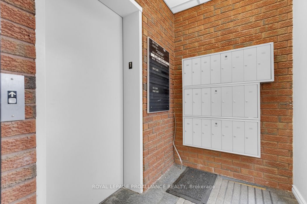 108 Russel Street Property Photo 8