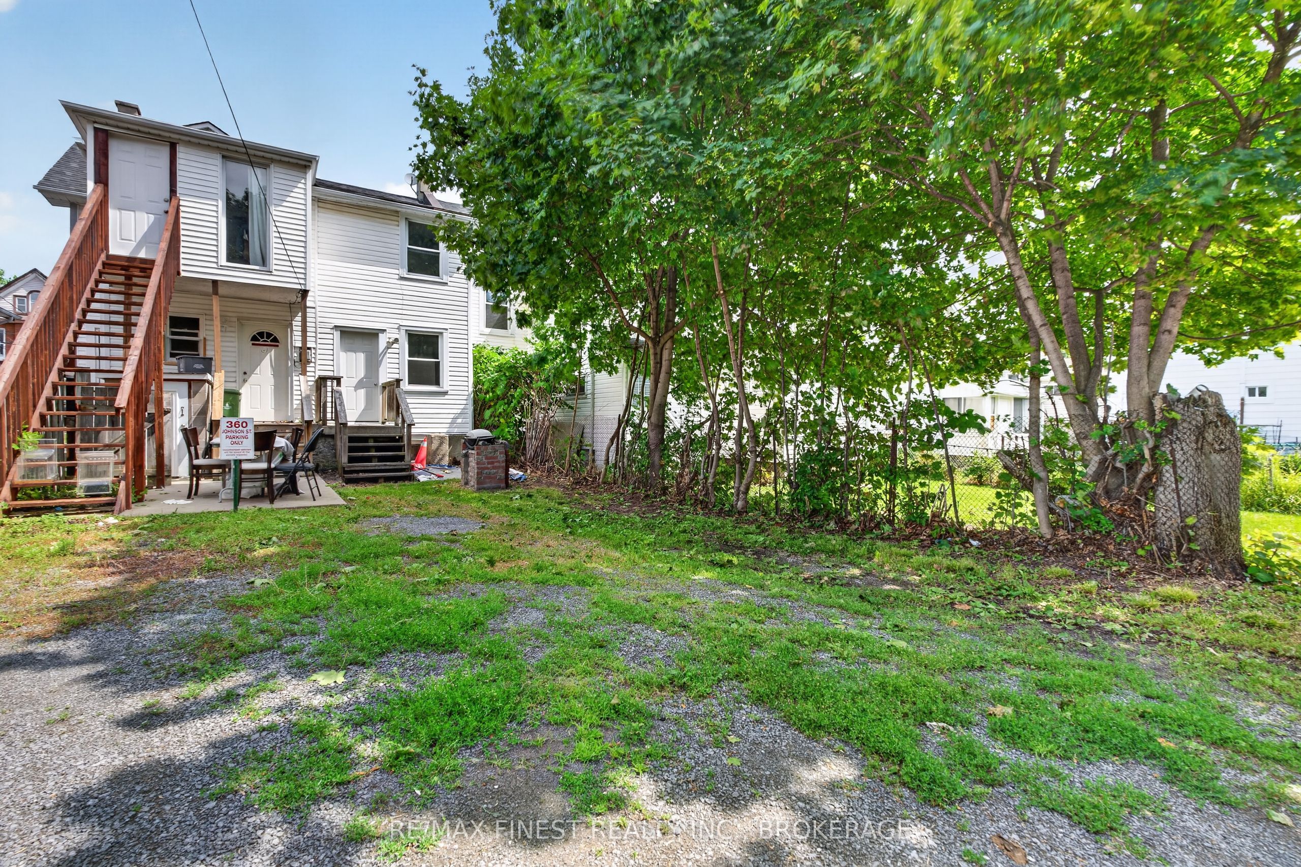 358 Johnson Street Property Photo 23