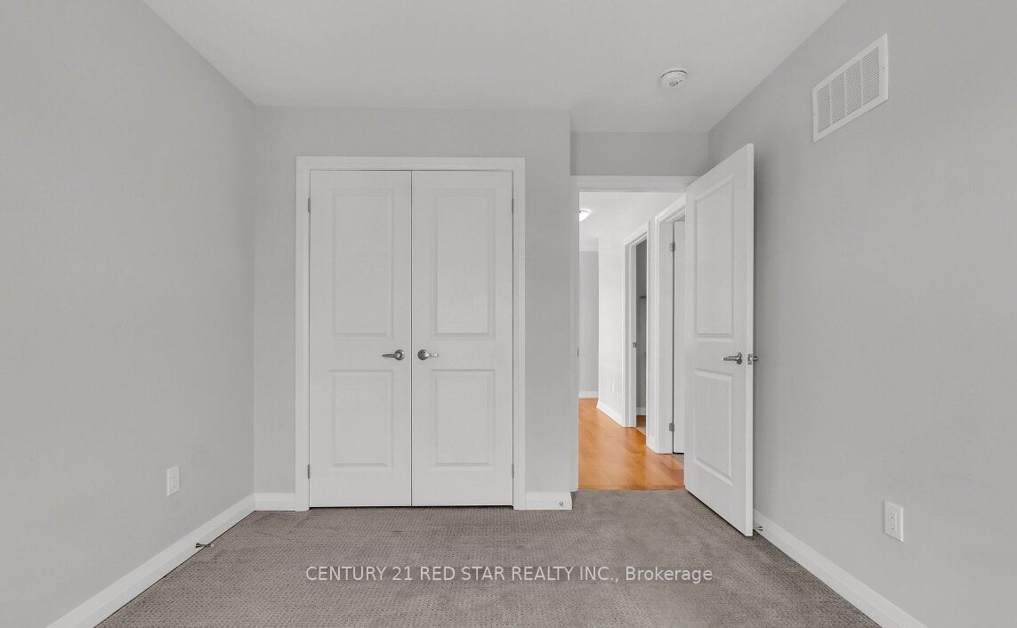 842 Sobeski Avenue Property Photo 10