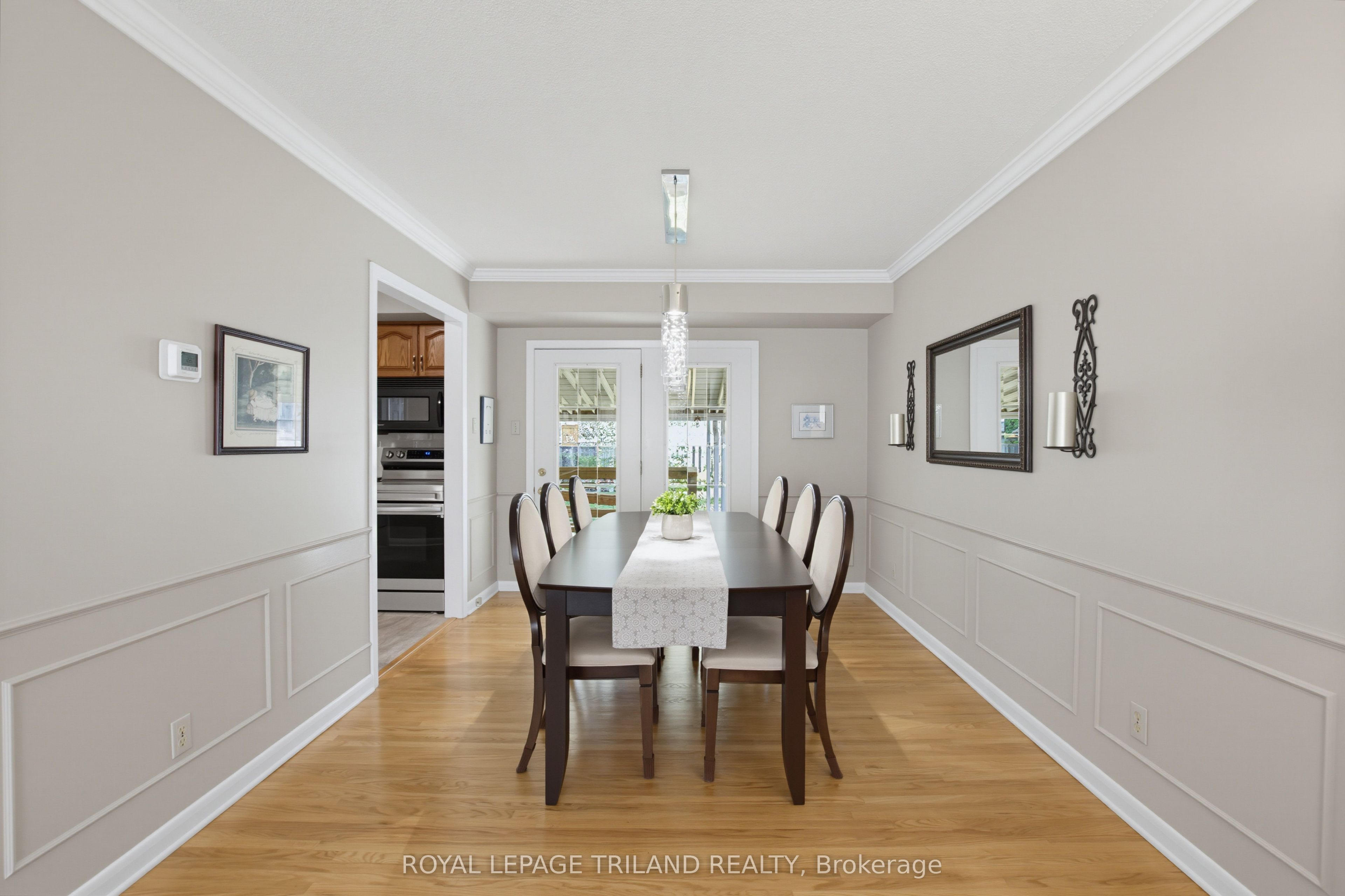 1463 Glenora Drive Property Photo 12