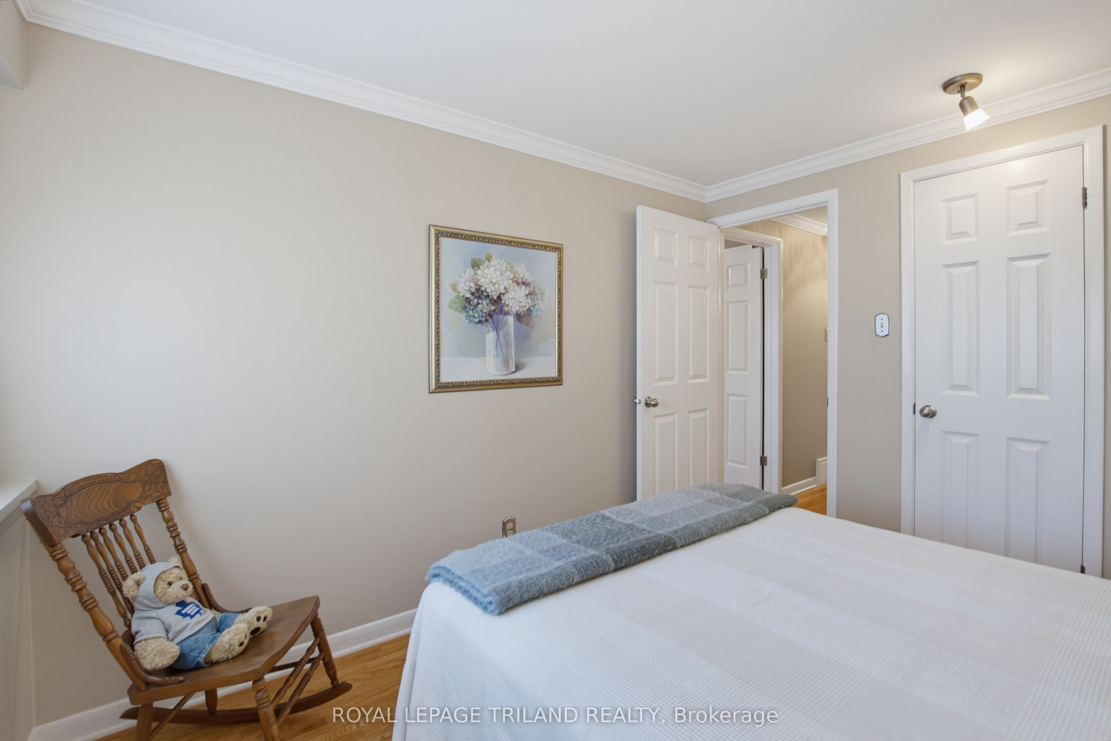 1463 Glenora Drive Property Photo 19
