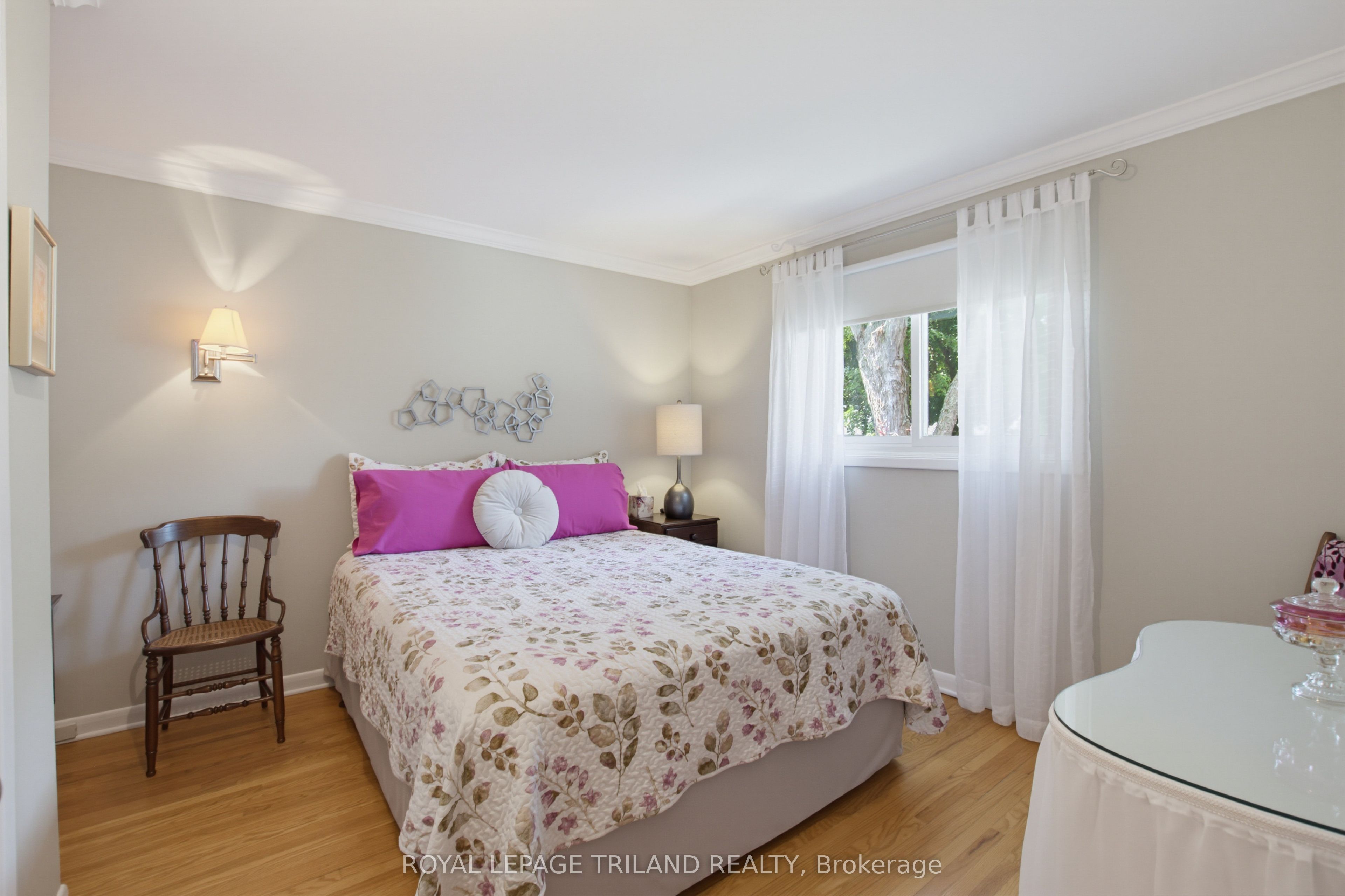 1463 Glenora Drive Property Photo 20