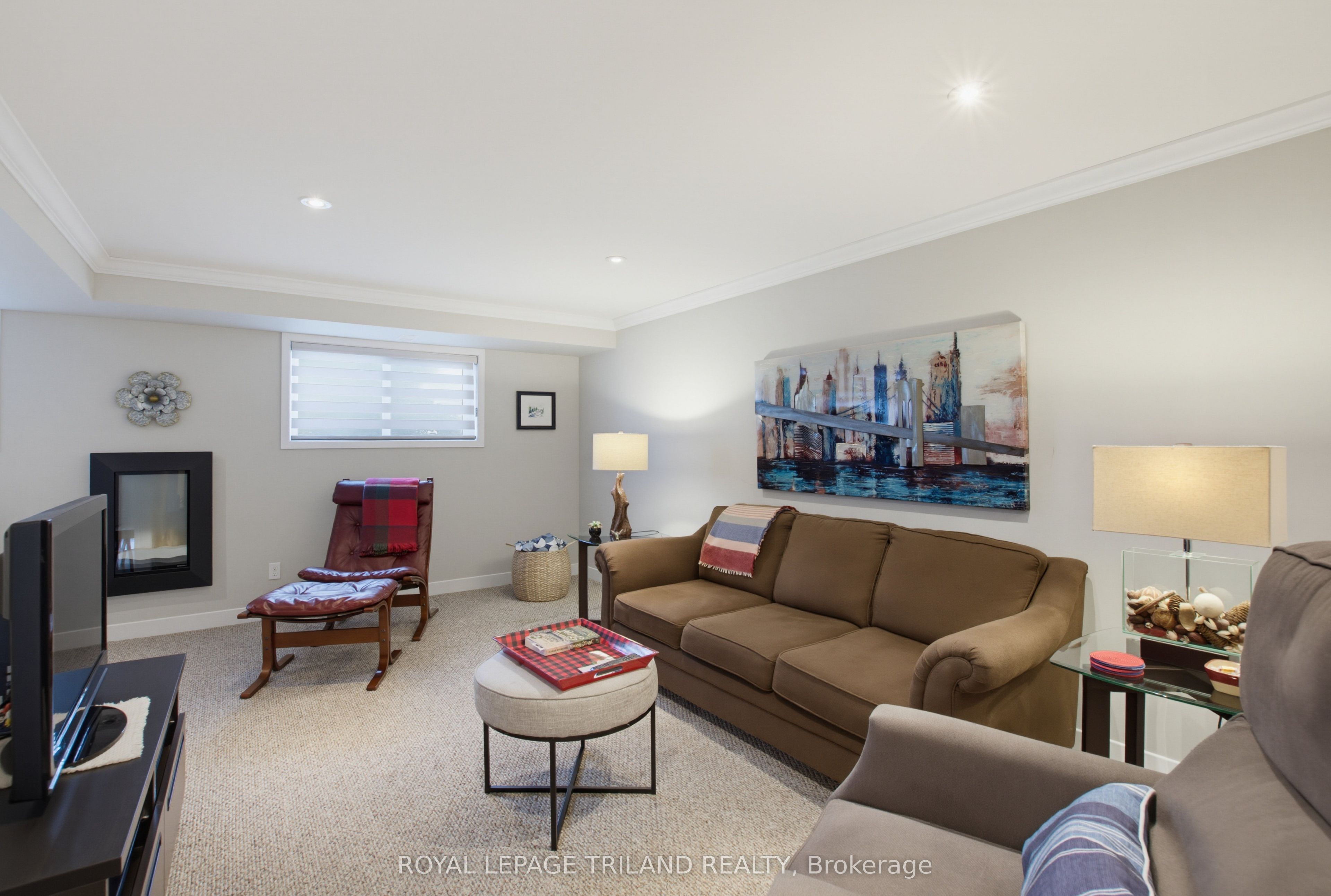 1463 Glenora Drive Property Photo 25