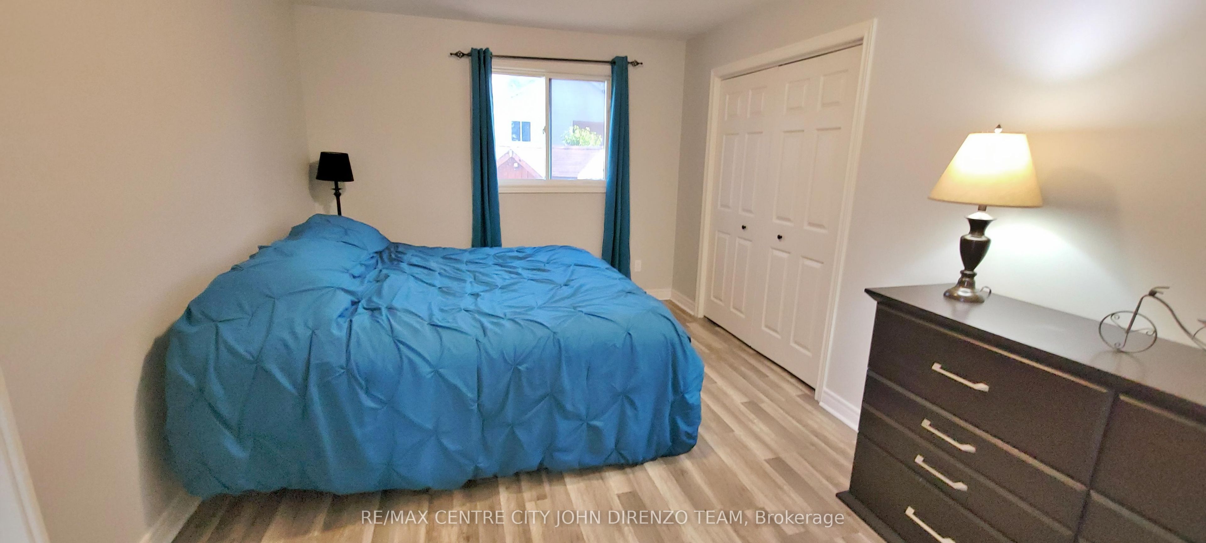 72 Axford Parkway Property Photo 11
