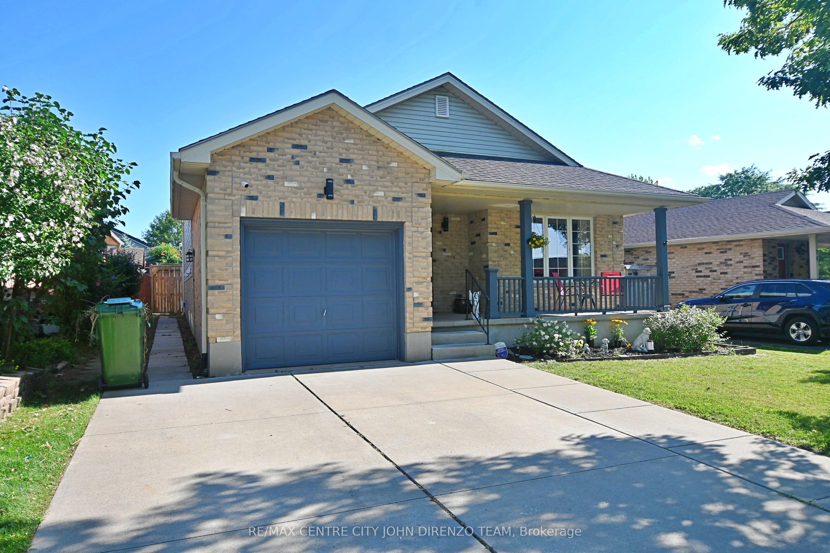 72 Axford Parkway Property Photo 36