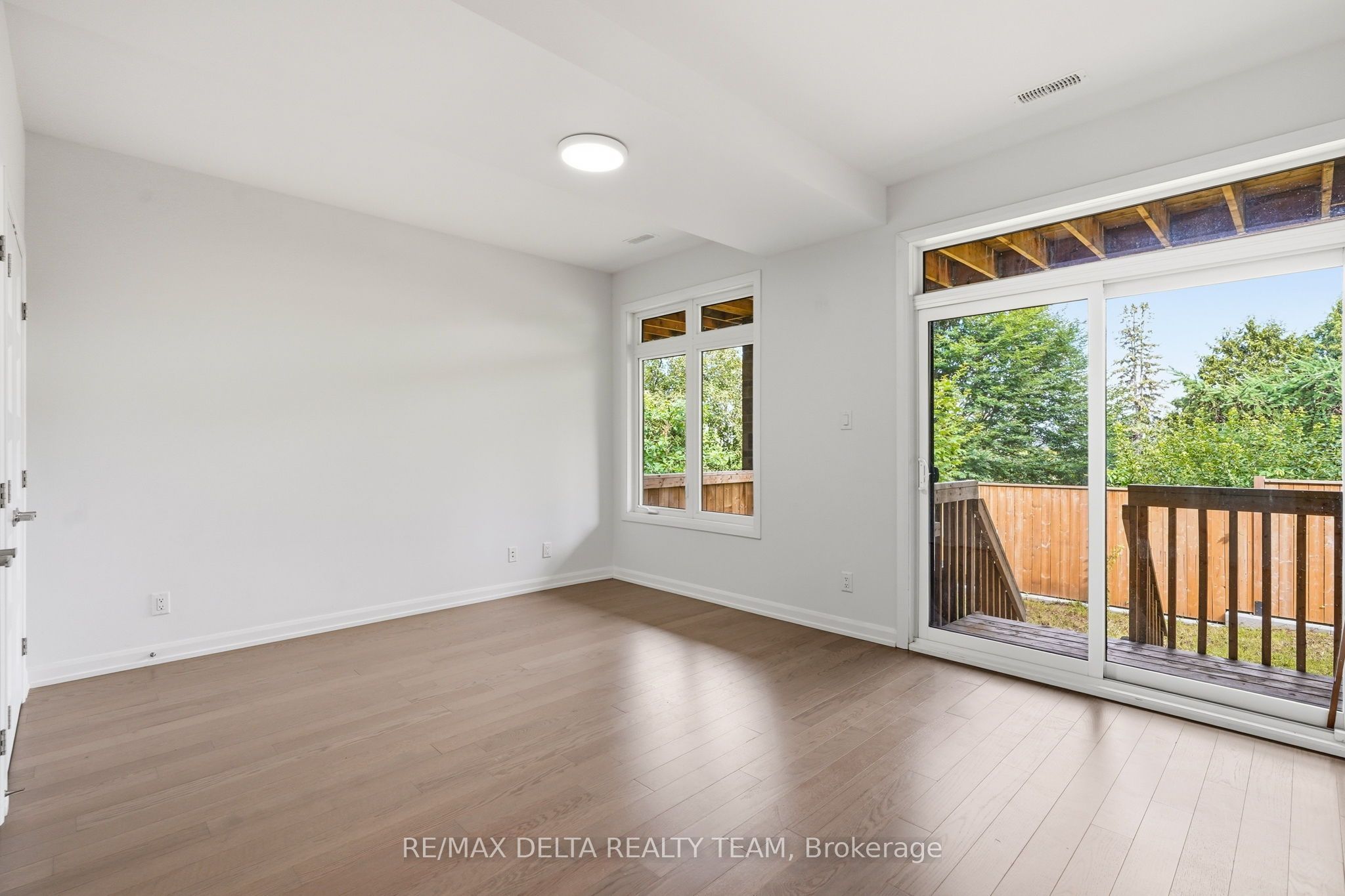 561 Halo Private Property Photo 7