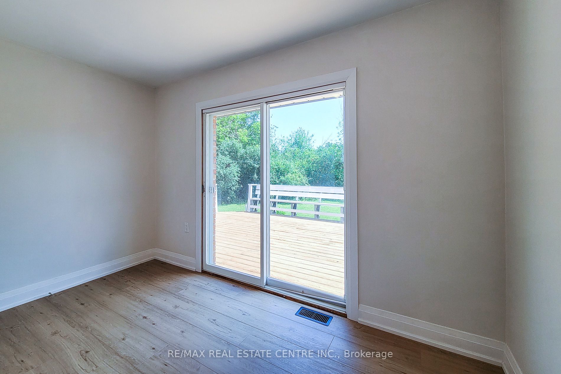220 Winona Road Property Photo 29