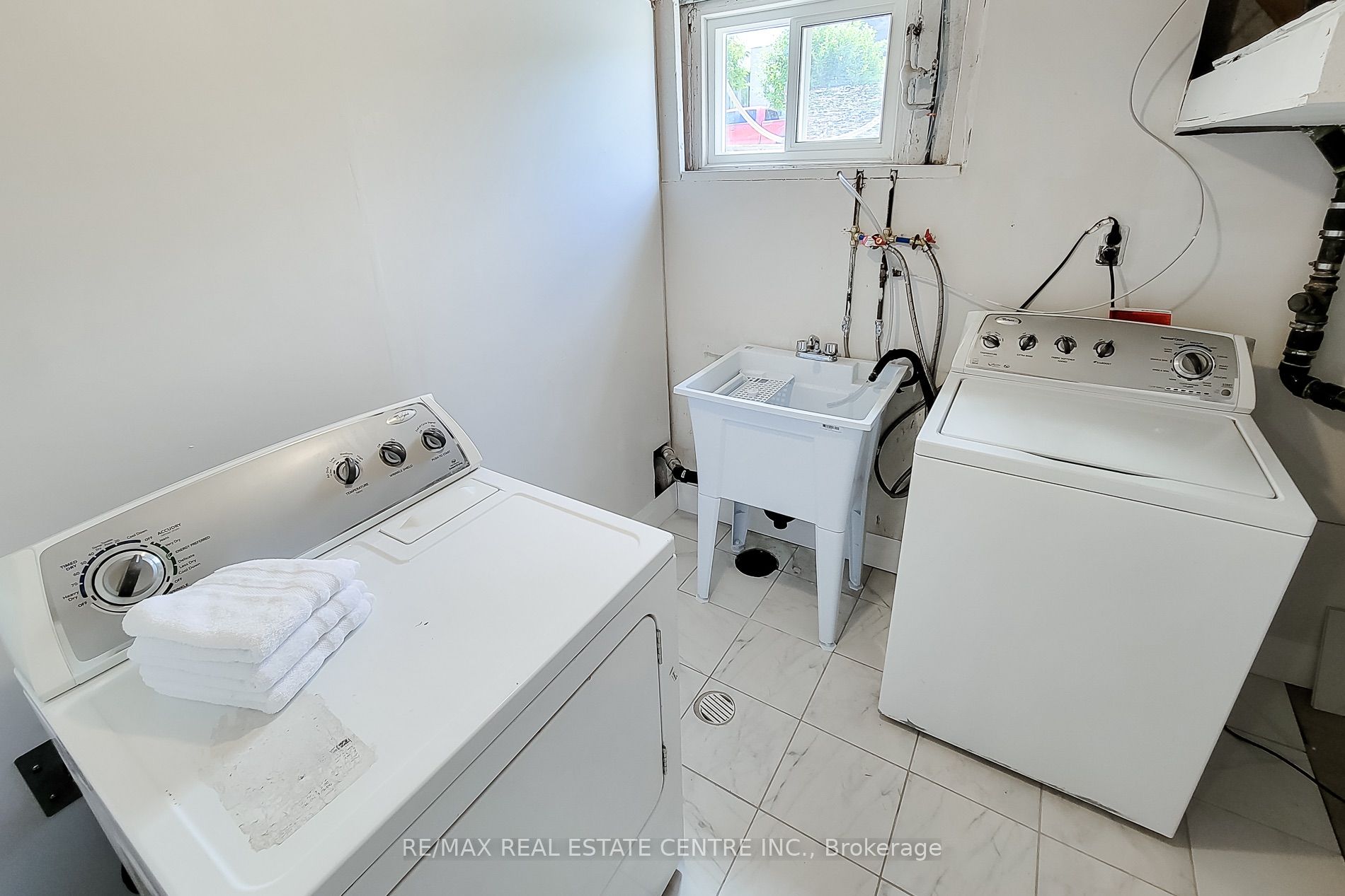 220 Winona Road Property Photo 39
