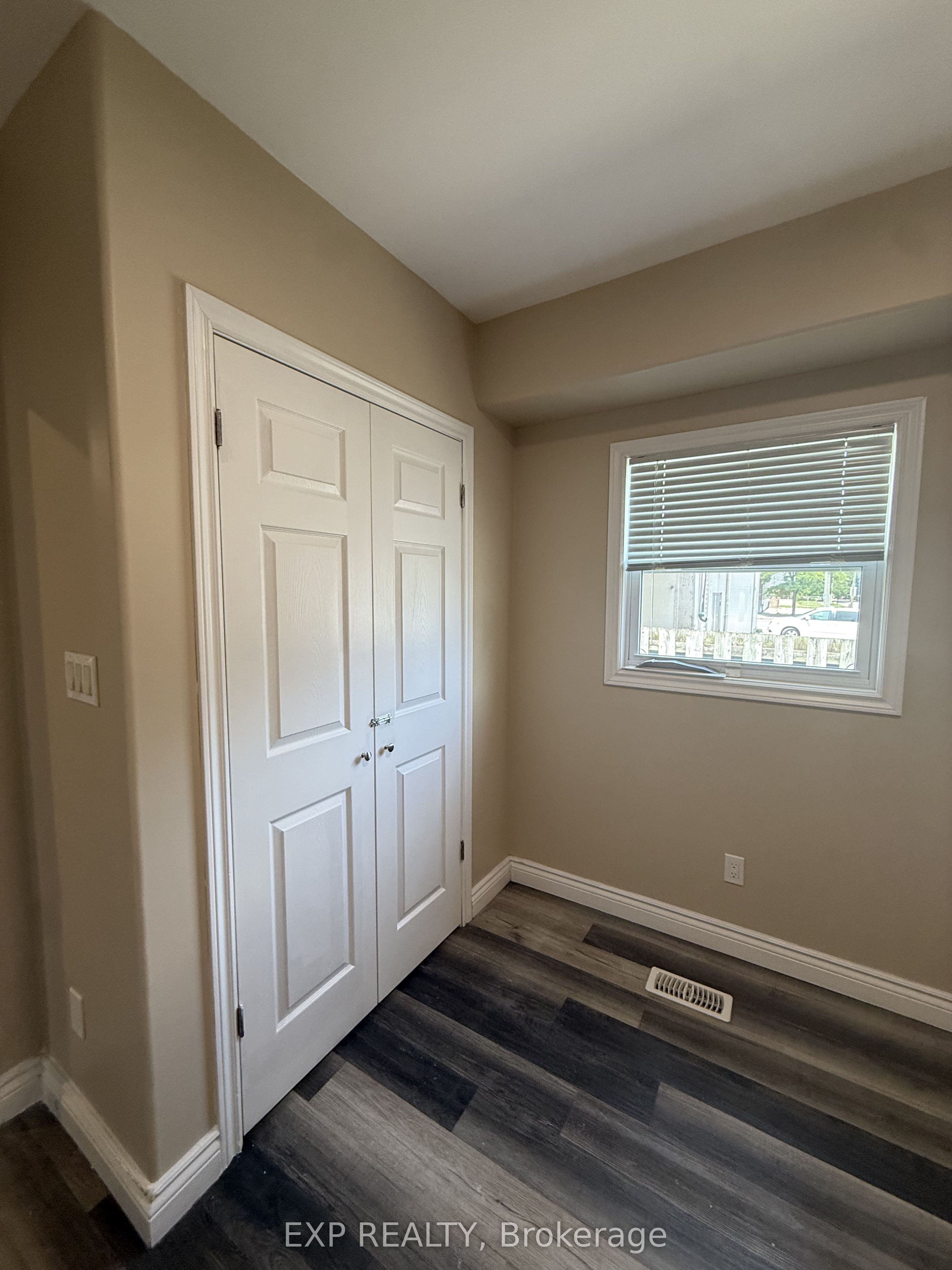 33 Concord Avenue Property Photo 5