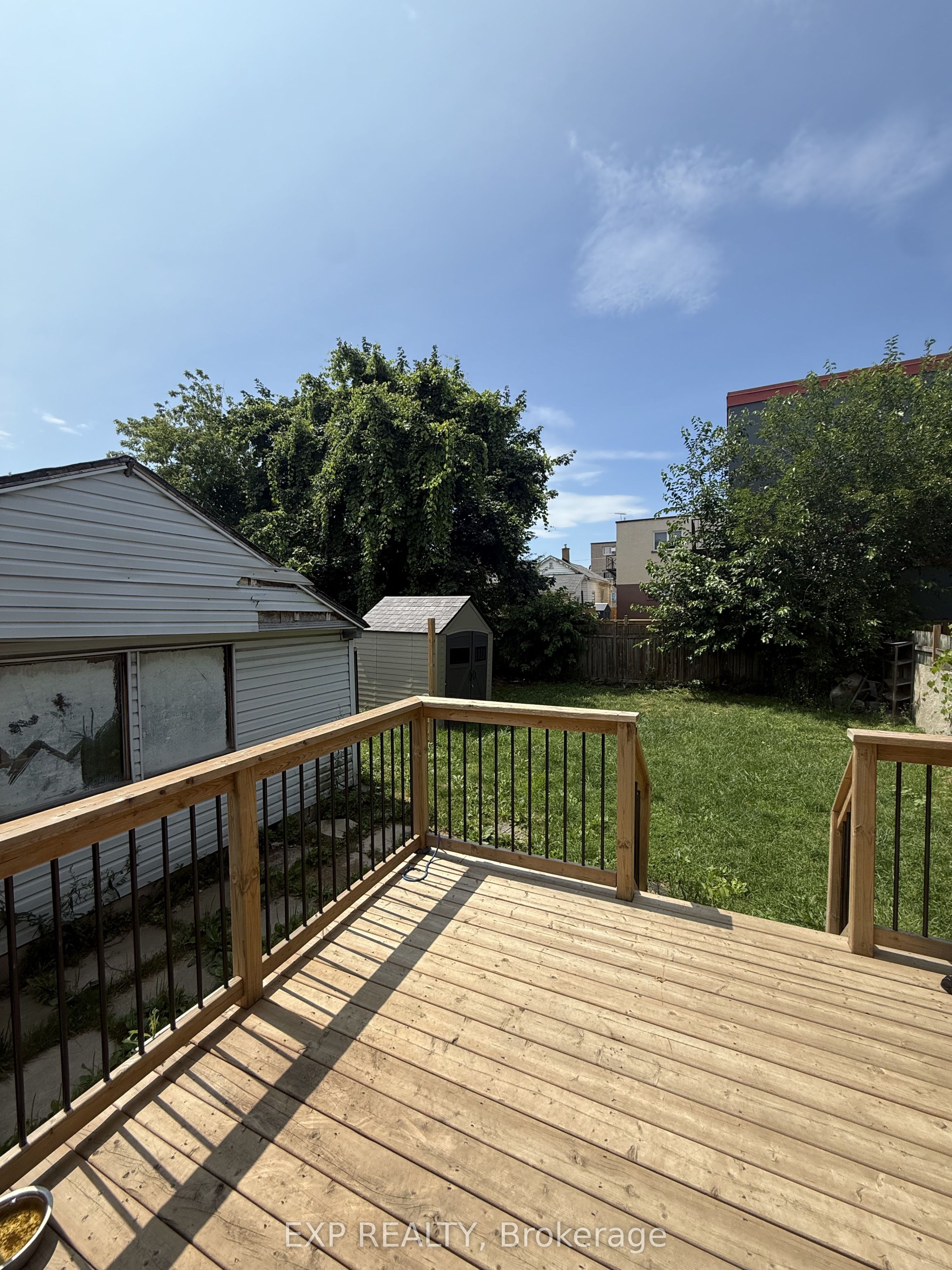 33 Concord Avenue Property Photo 10