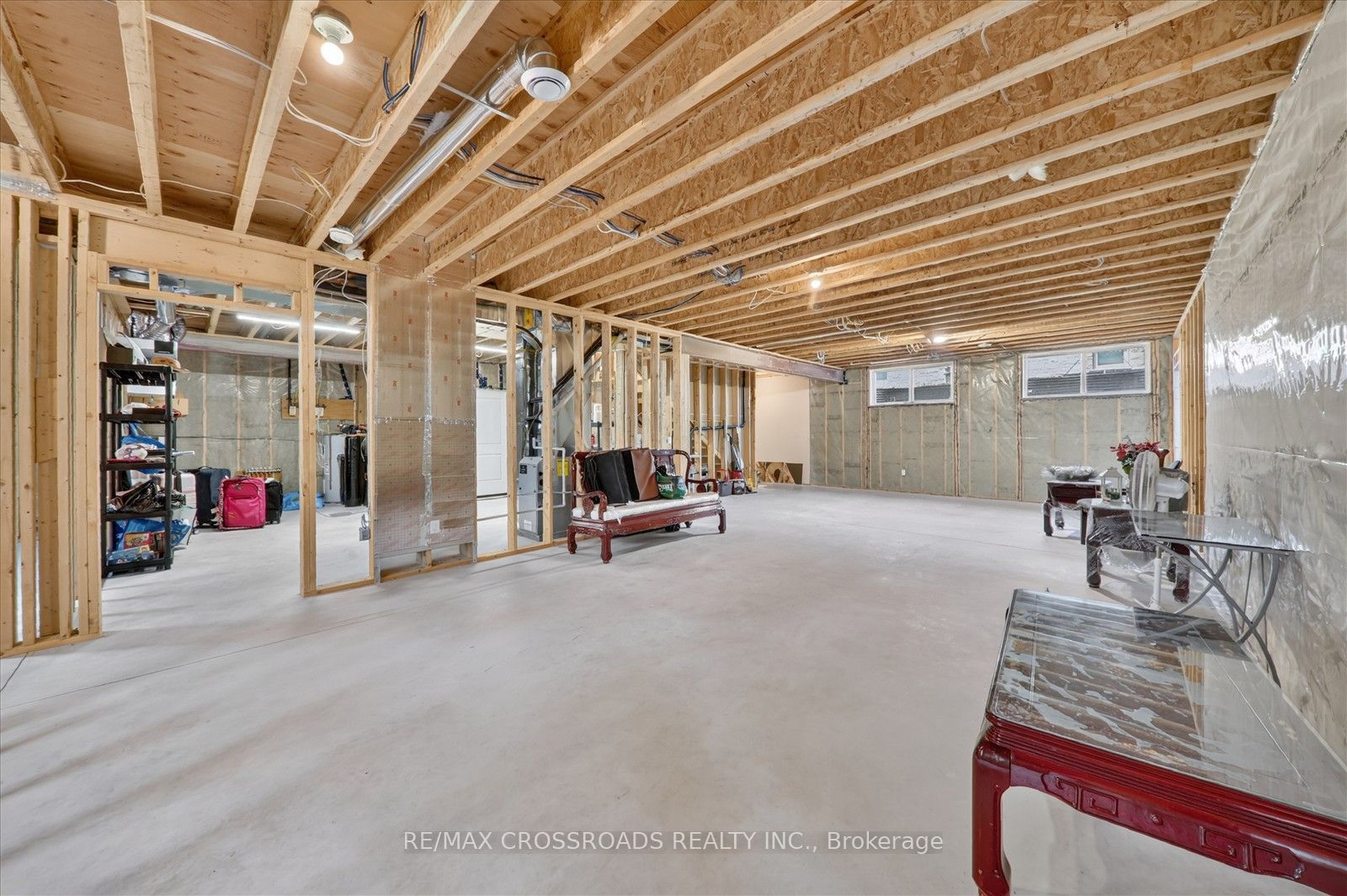11 Mctavish Crescent N Property Photo 43