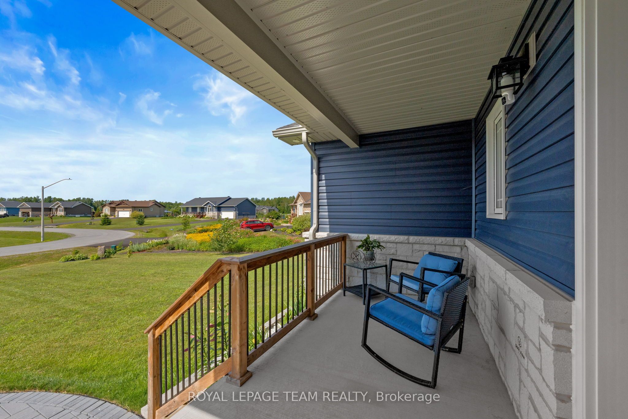 3572 Crosswind Crescent Property Photo 6