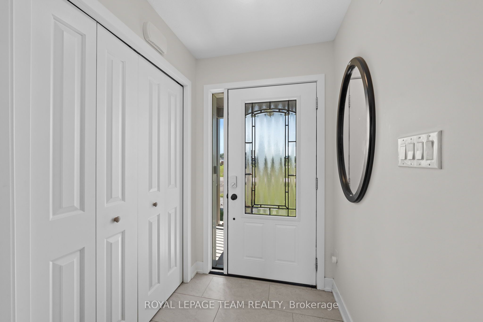 3572 Crosswind Crescent Property Photo 7