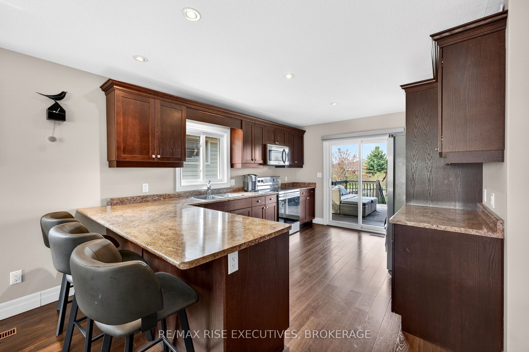 44 Tessa Boulevard Property Photo 8