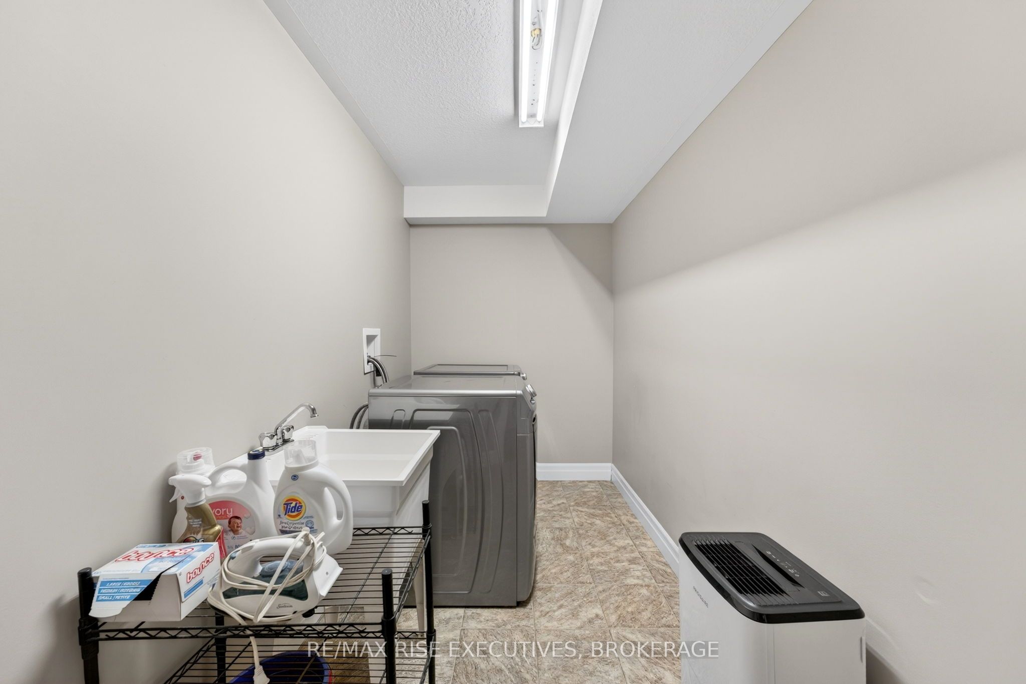 44 Tessa Boulevard Property Photo 25
