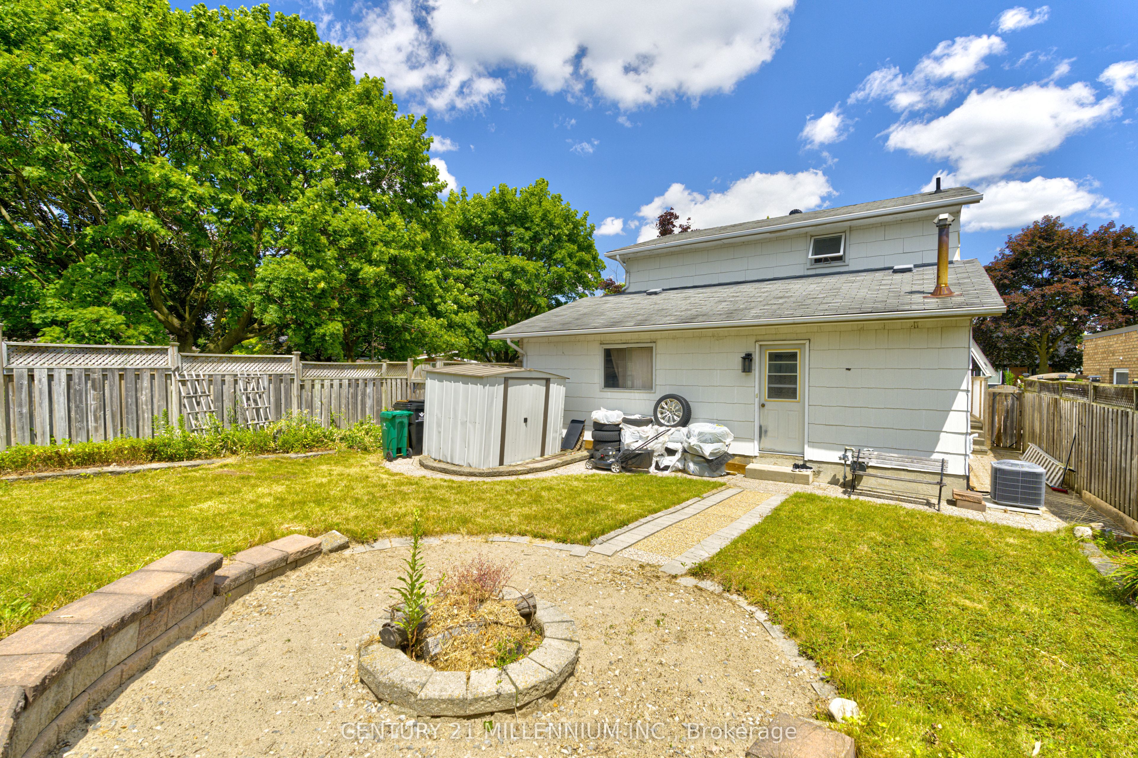 59 Lewis Crescent Property Photo 41