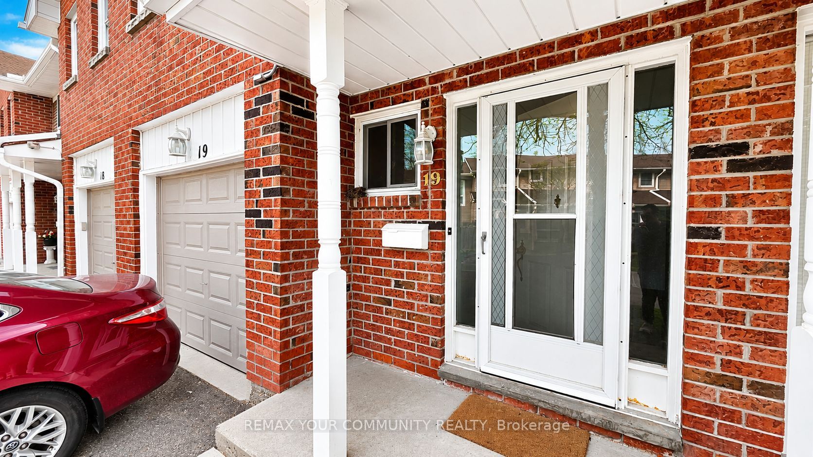 210 Highland Crescent 19 Property Photo 2