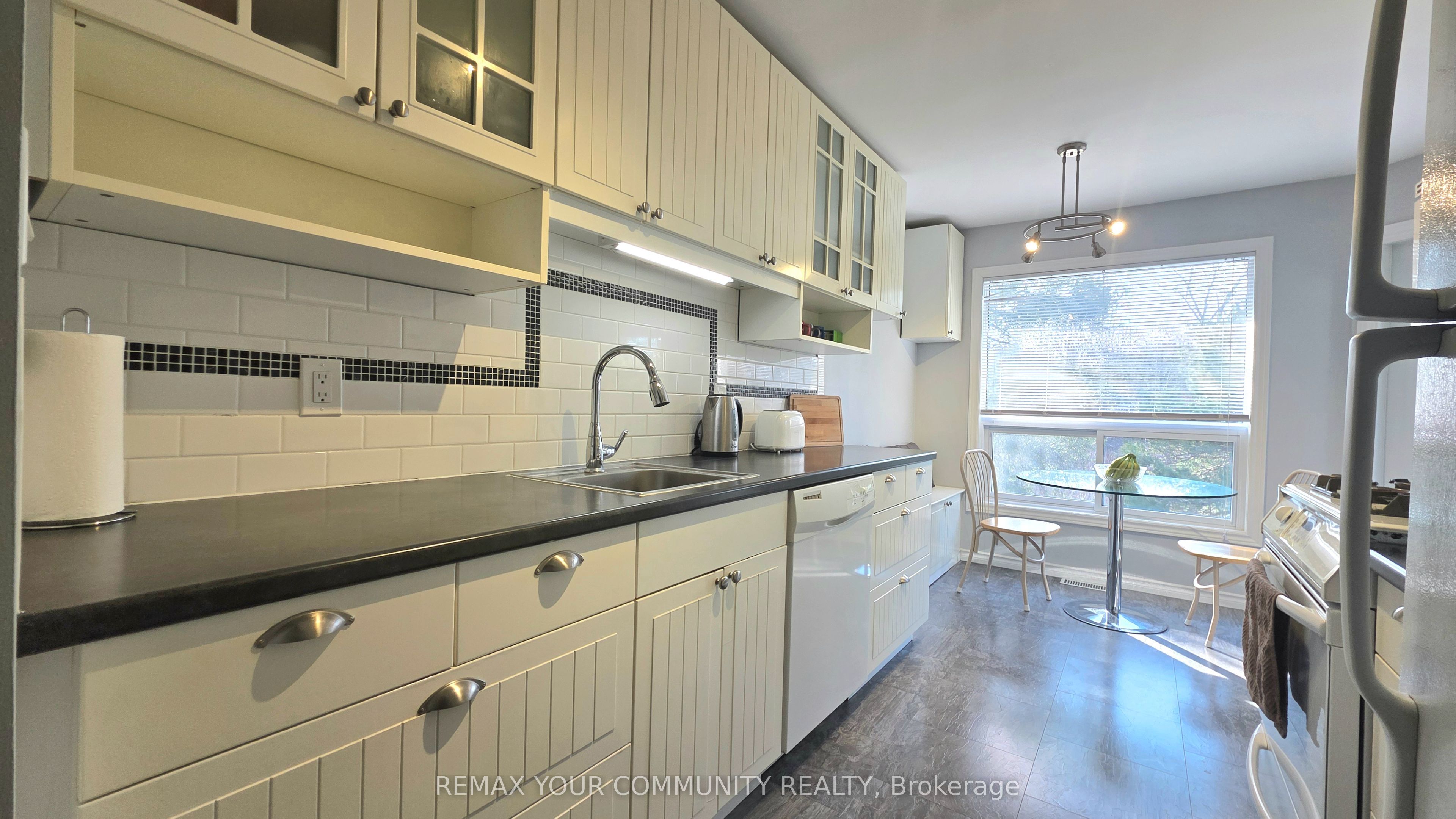 210 Highland Crescent 19 Property Photo 10