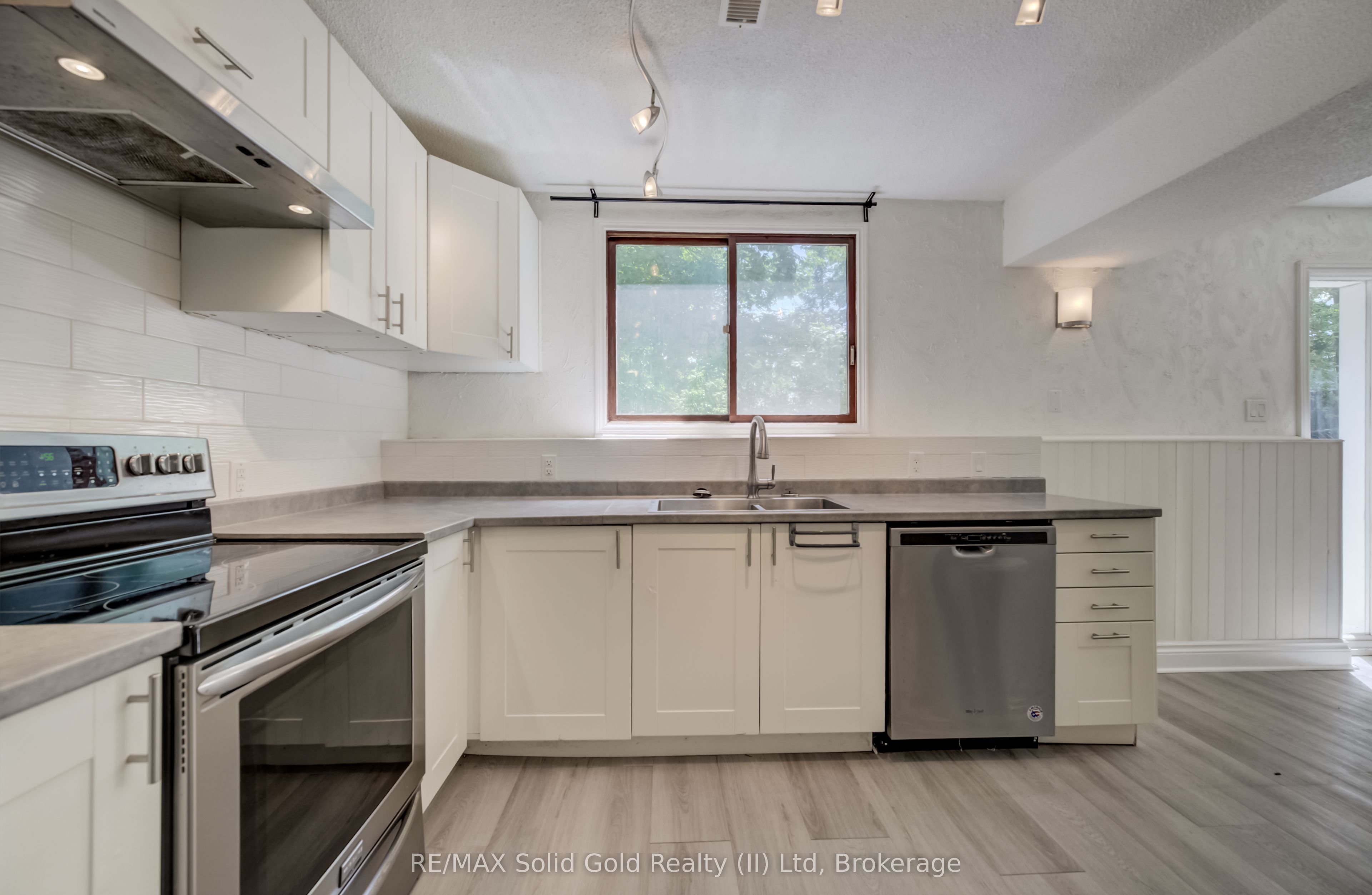 197 Southwood Drive Property Photo 33