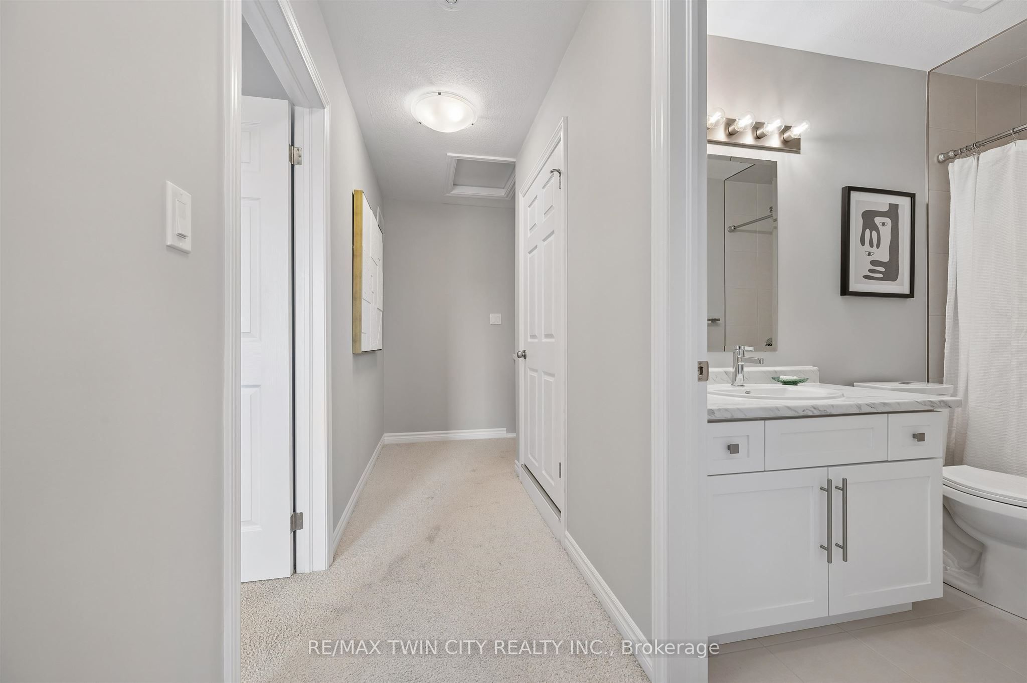 8 Oat Lane Property Photo 19