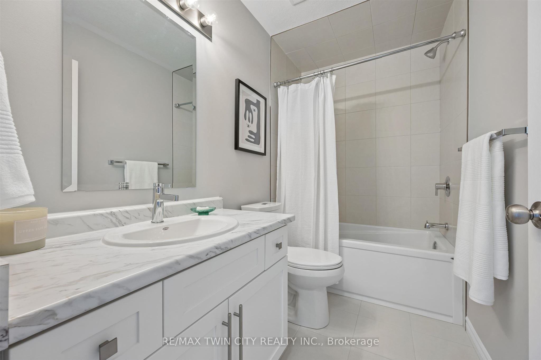 8 Oat Lane Property Photo 20