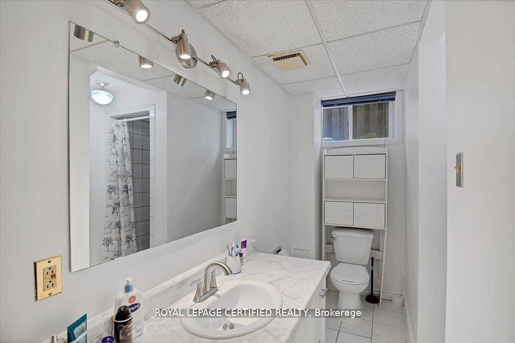 35 Trenholme Crescent Property Photo 32