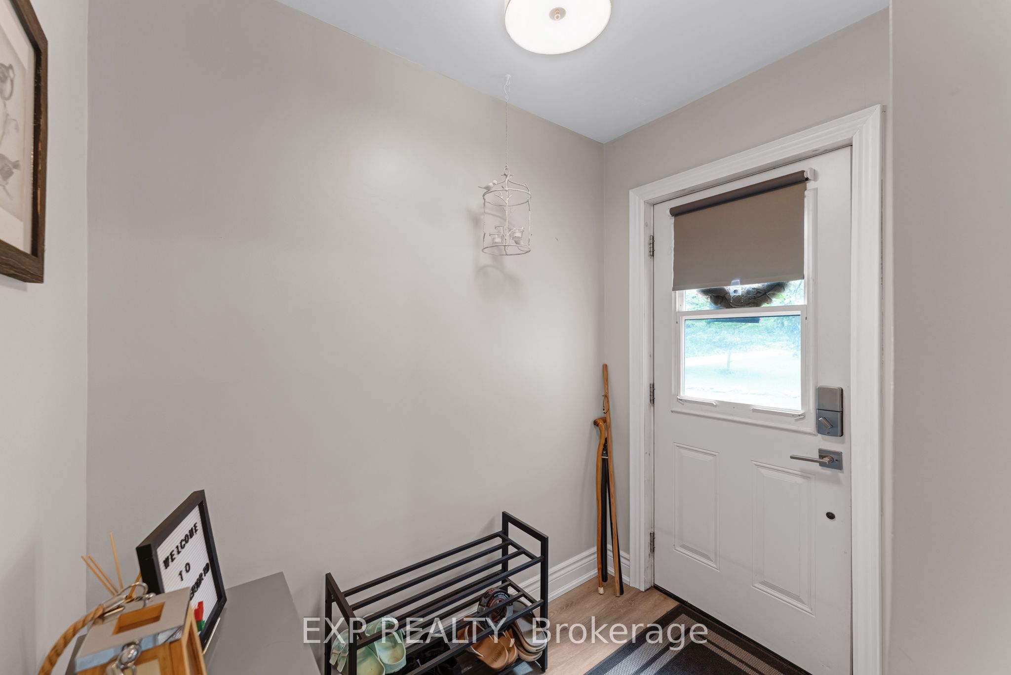 87 Superior Road Property Photo 4
