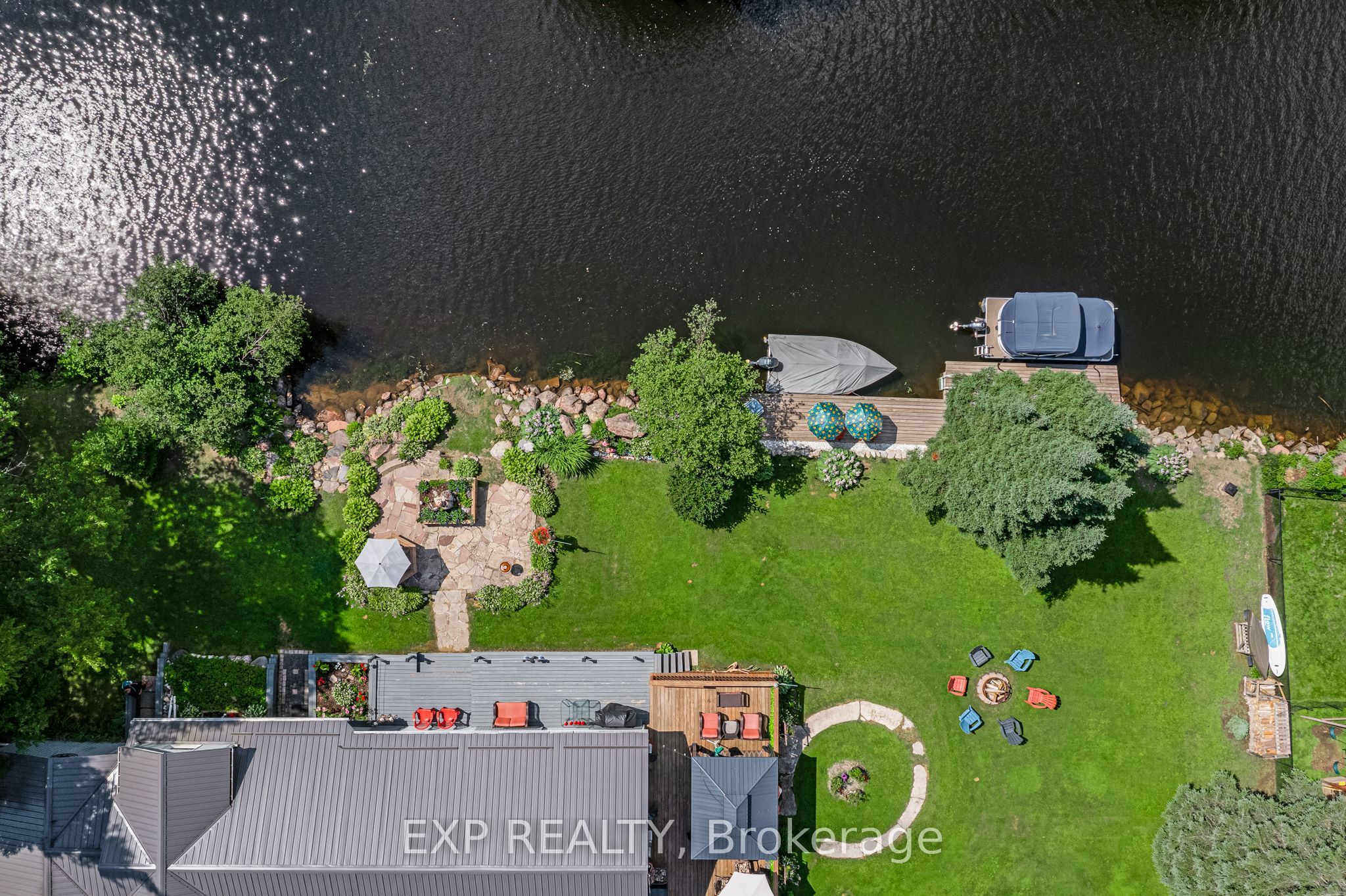 87 Superior Road Property Photo 37