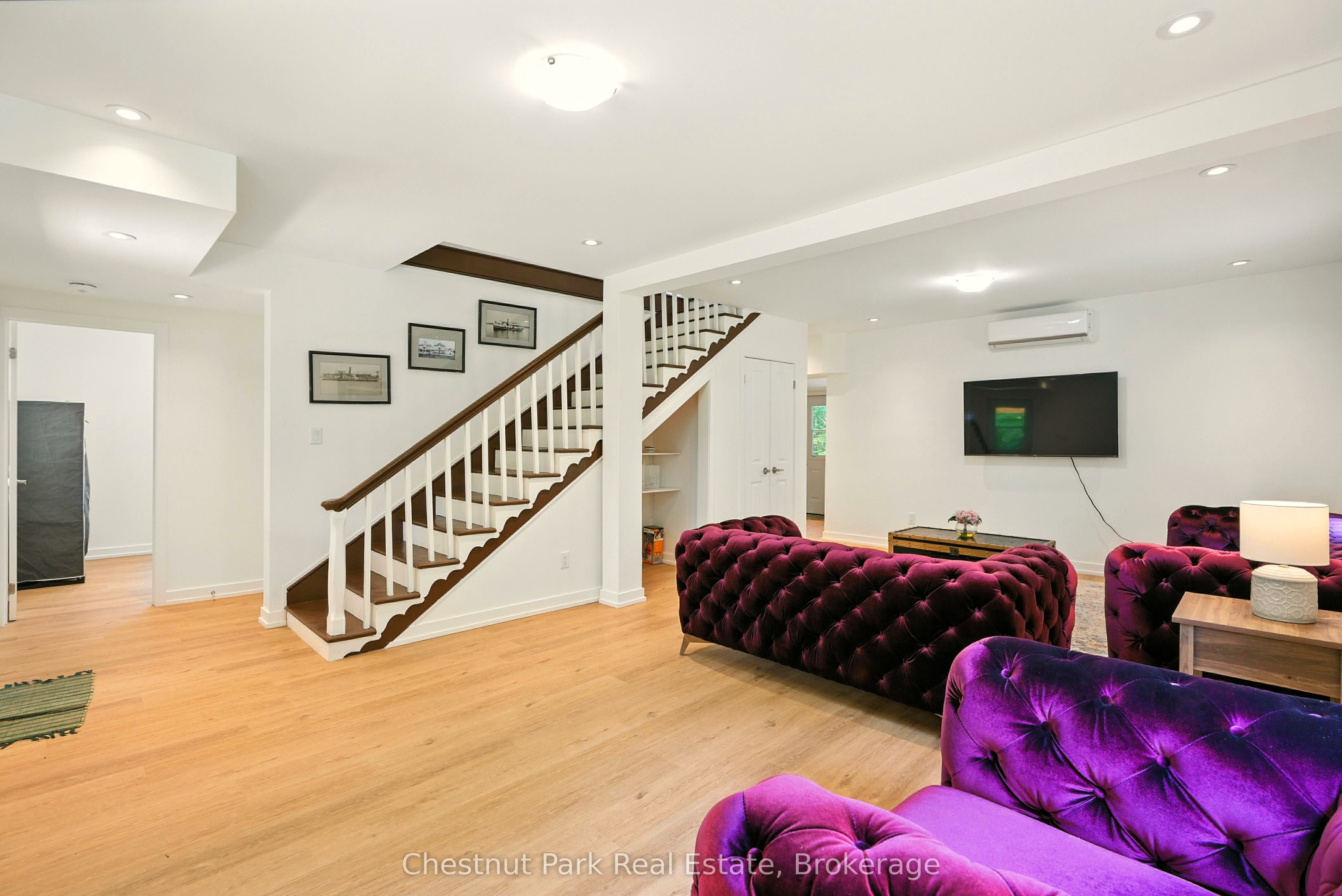 1435 Juddhaven Road Property Photo 13
