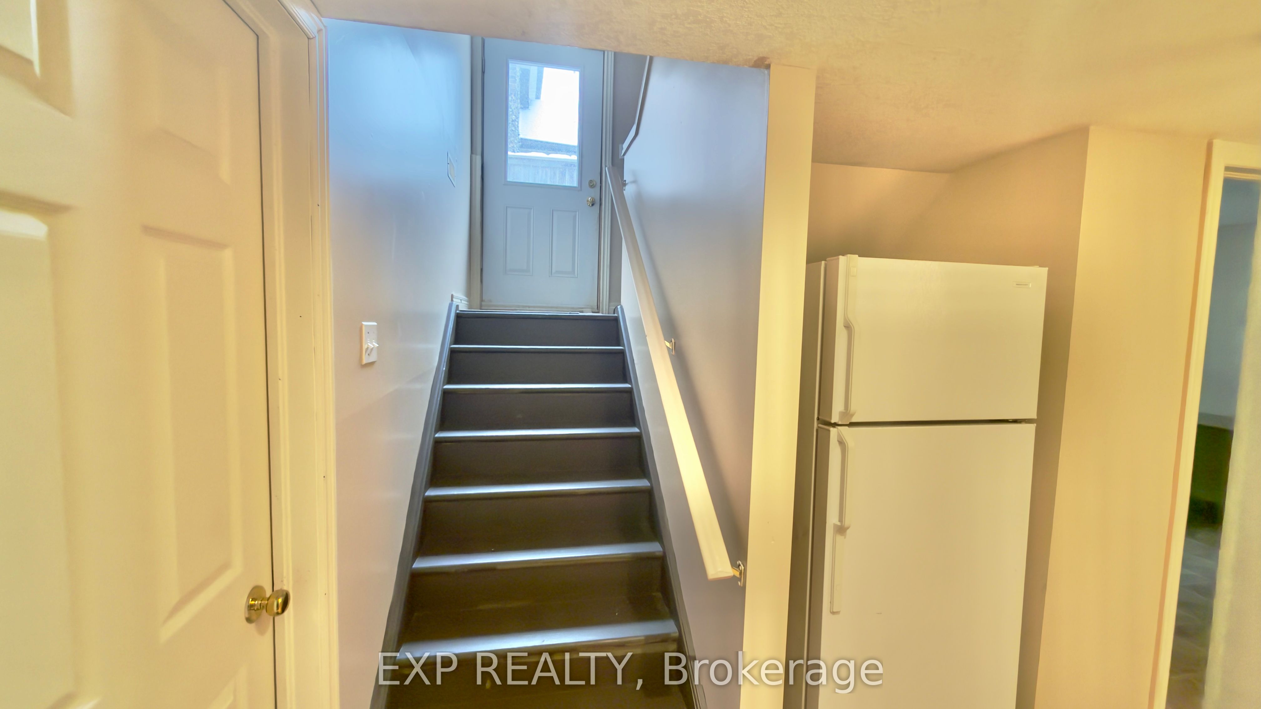 16 Marshall Street Property Photo 15