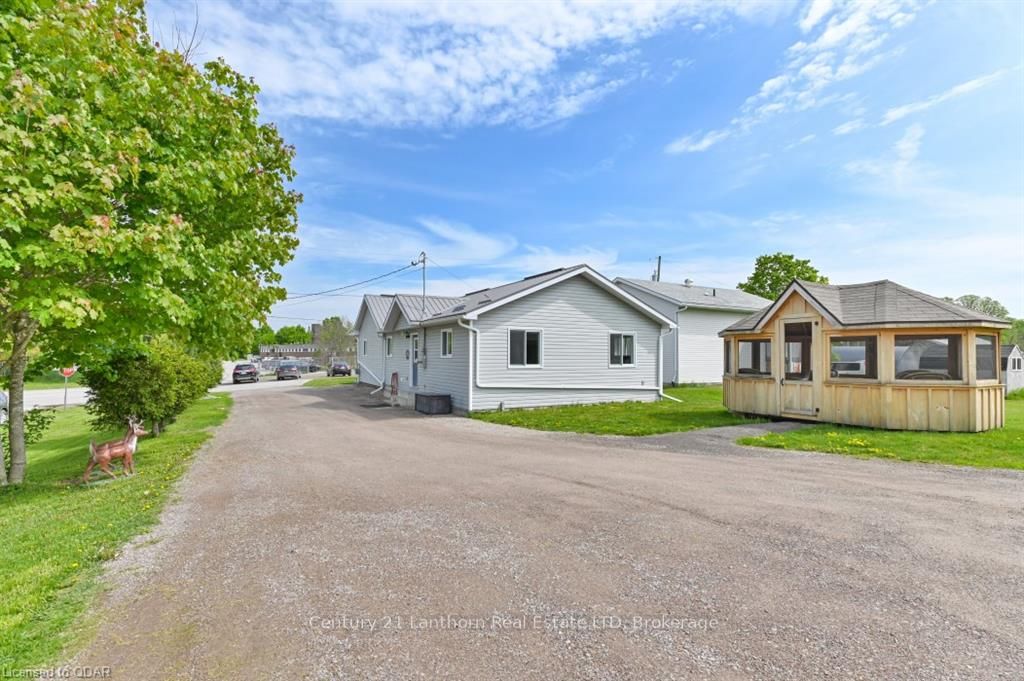 63 Livingstone Avenue E Property Photo 26