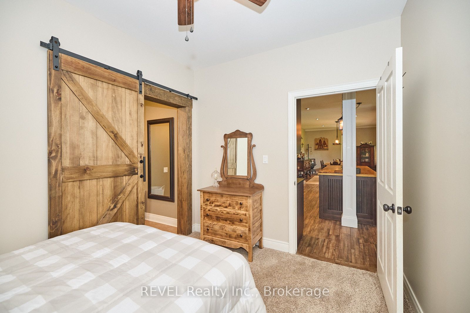 9695 Grassy Brook Road Property Photo 26