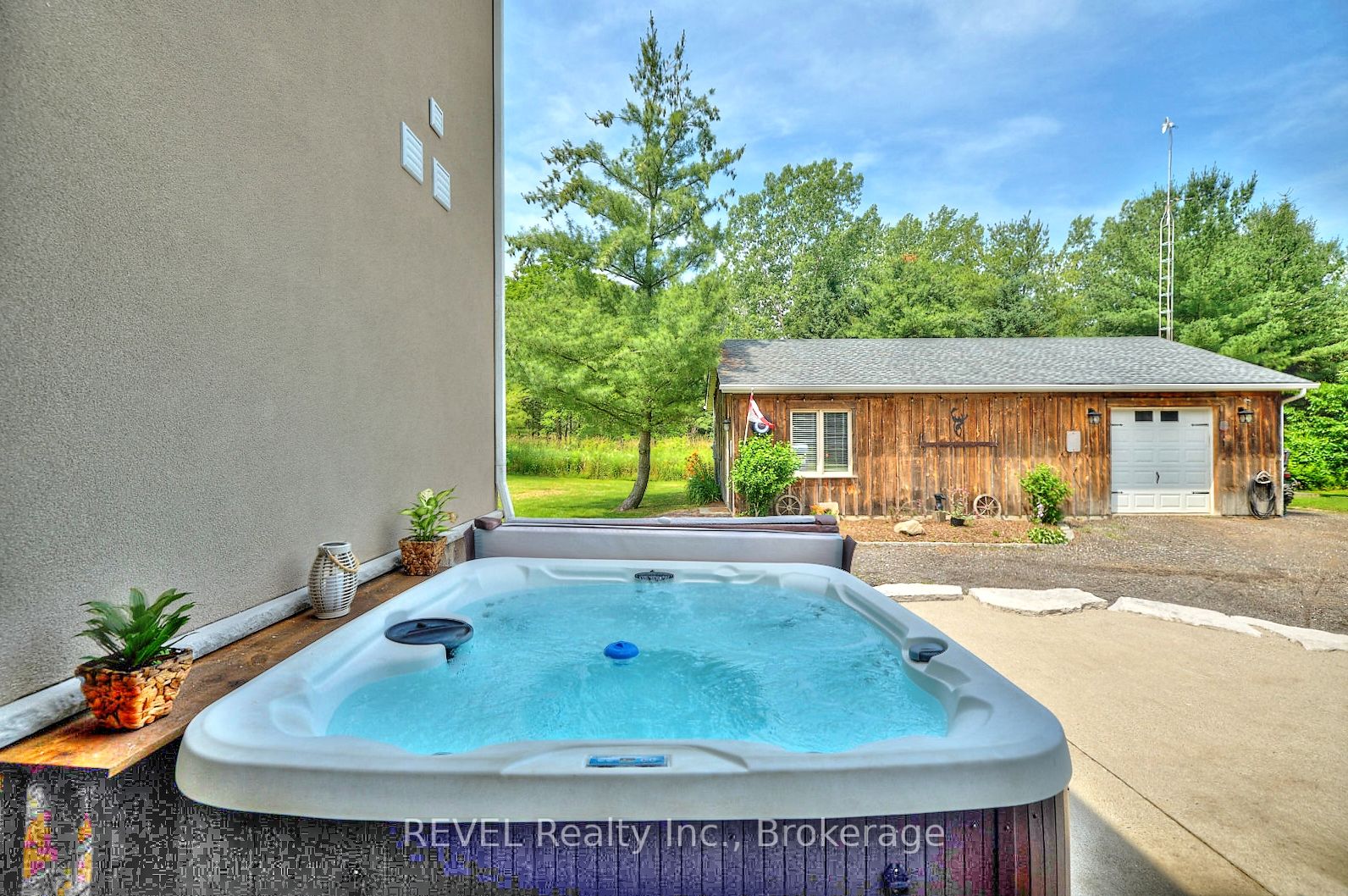 9695 Grassy Brook Road Property Photo 44
