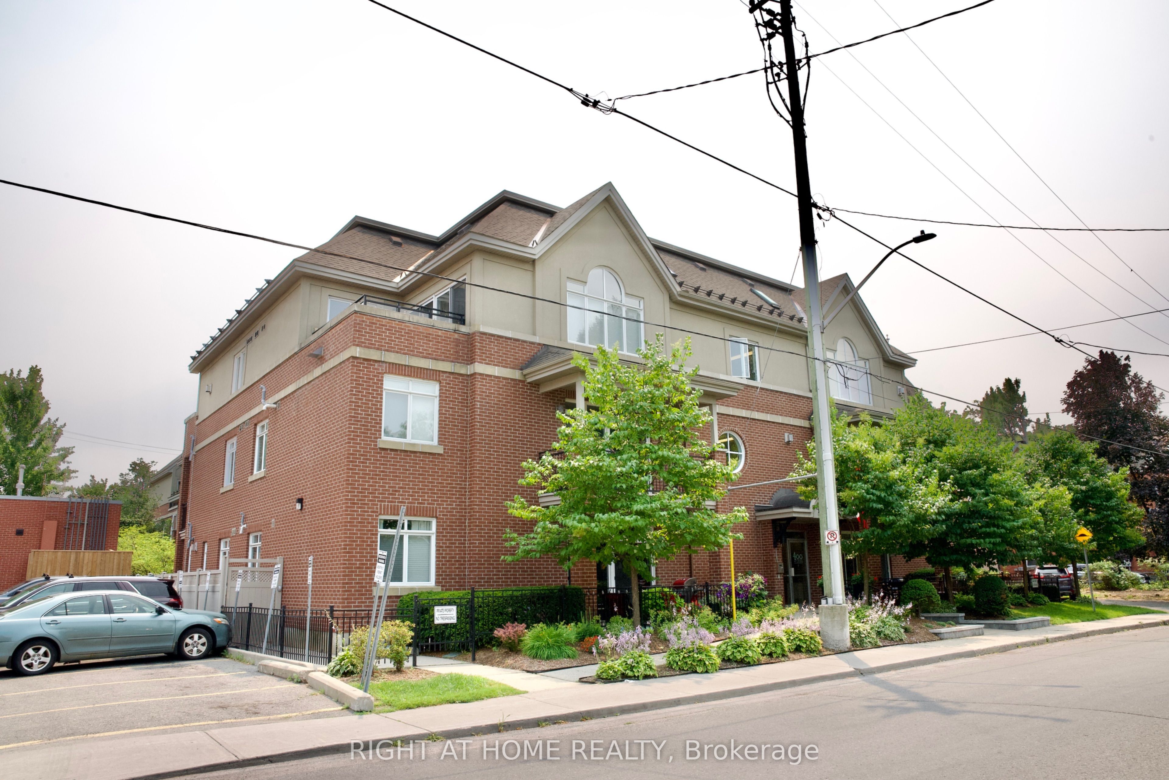400 Mcleod Street 109 Property Photo 1