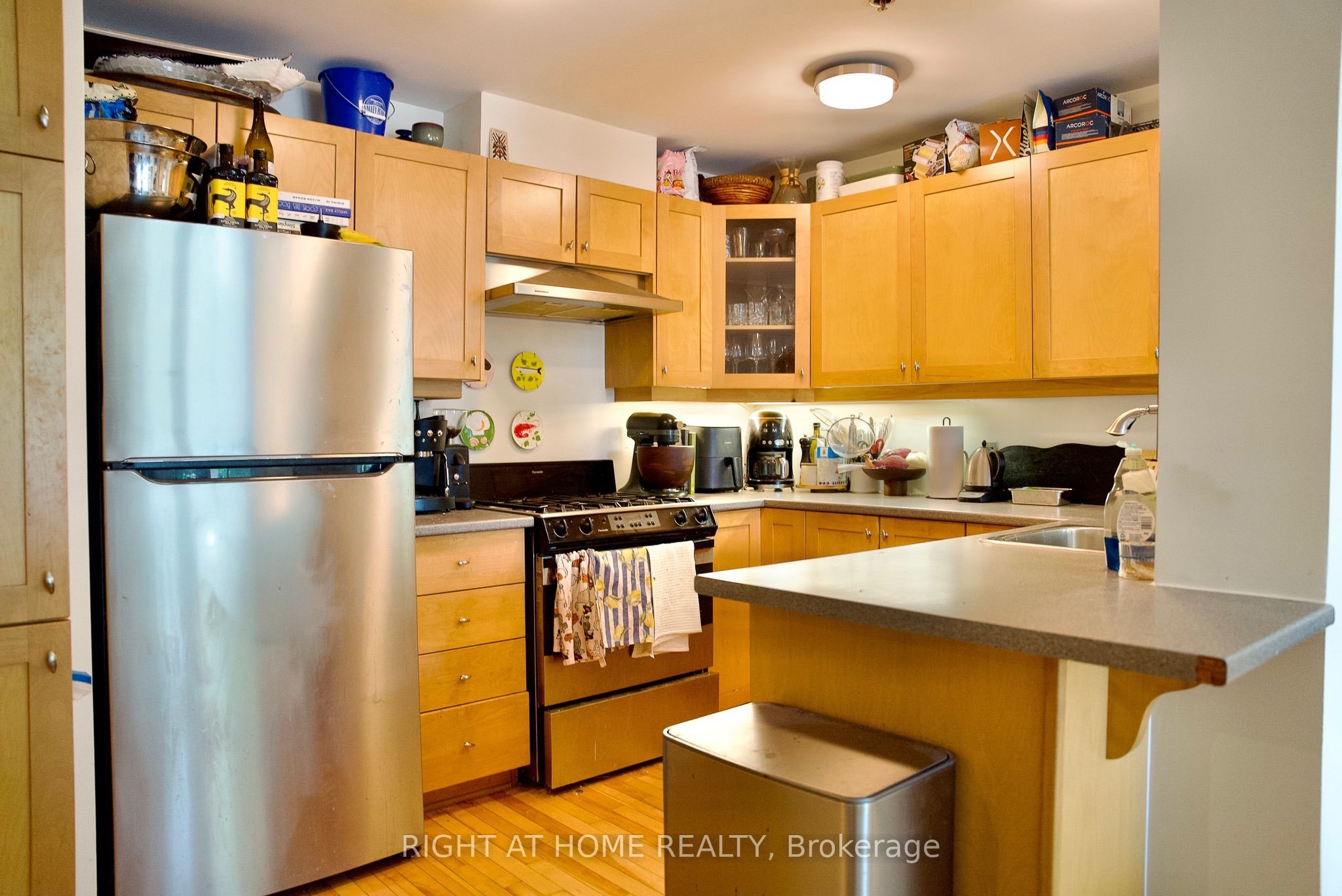 400 Mcleod Street 109 Property Photo 7