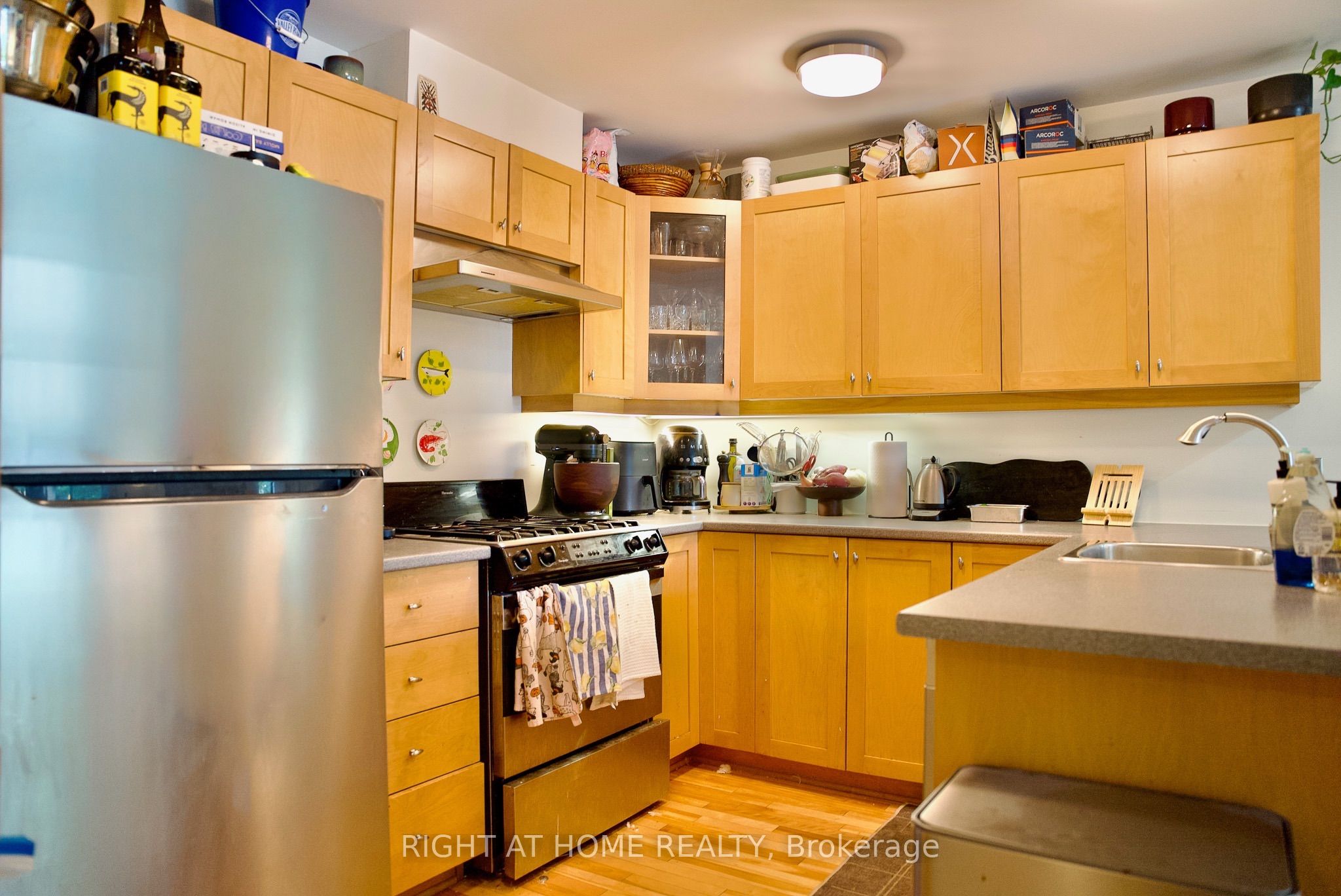 400 Mcleod Street 109 Property Photo 8