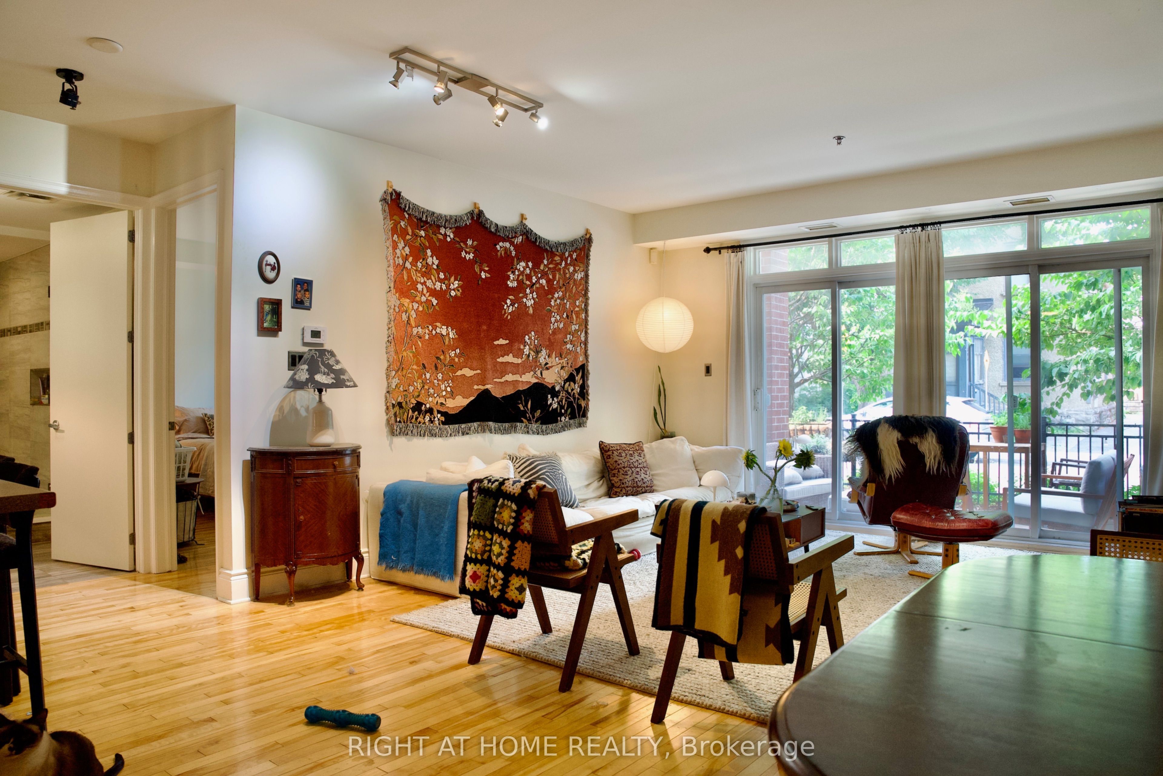 400 Mcleod Street 109 Property Photo 16