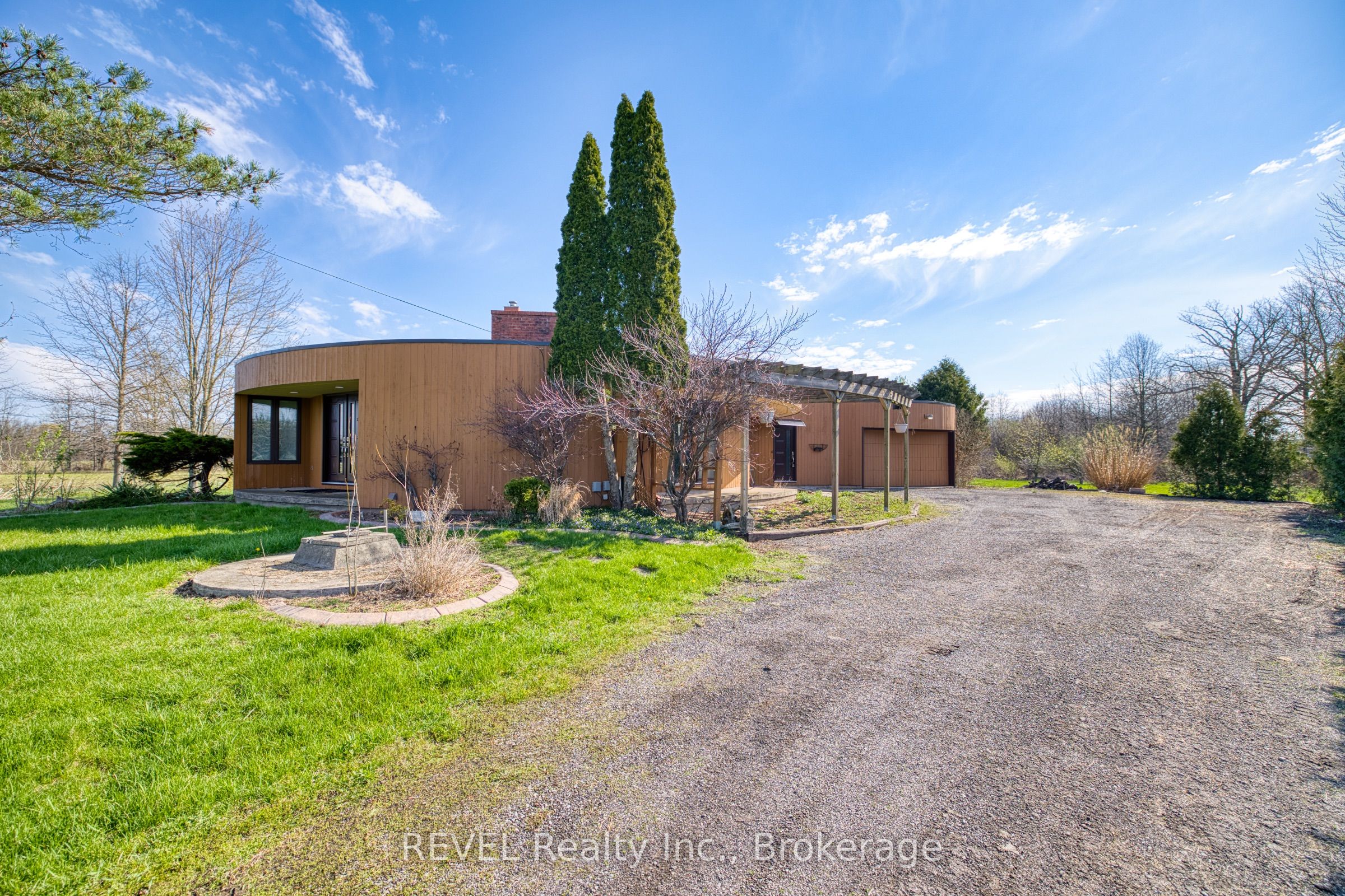 9572 Sodom Road Property Photo 4