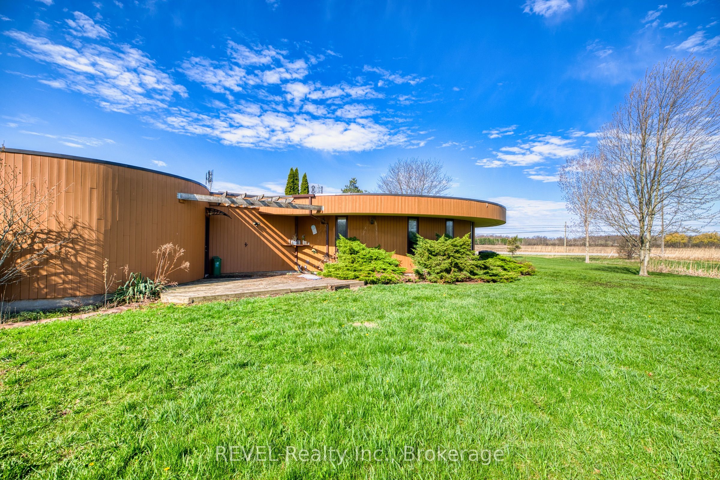 9572 Sodom Road Property Photo 8