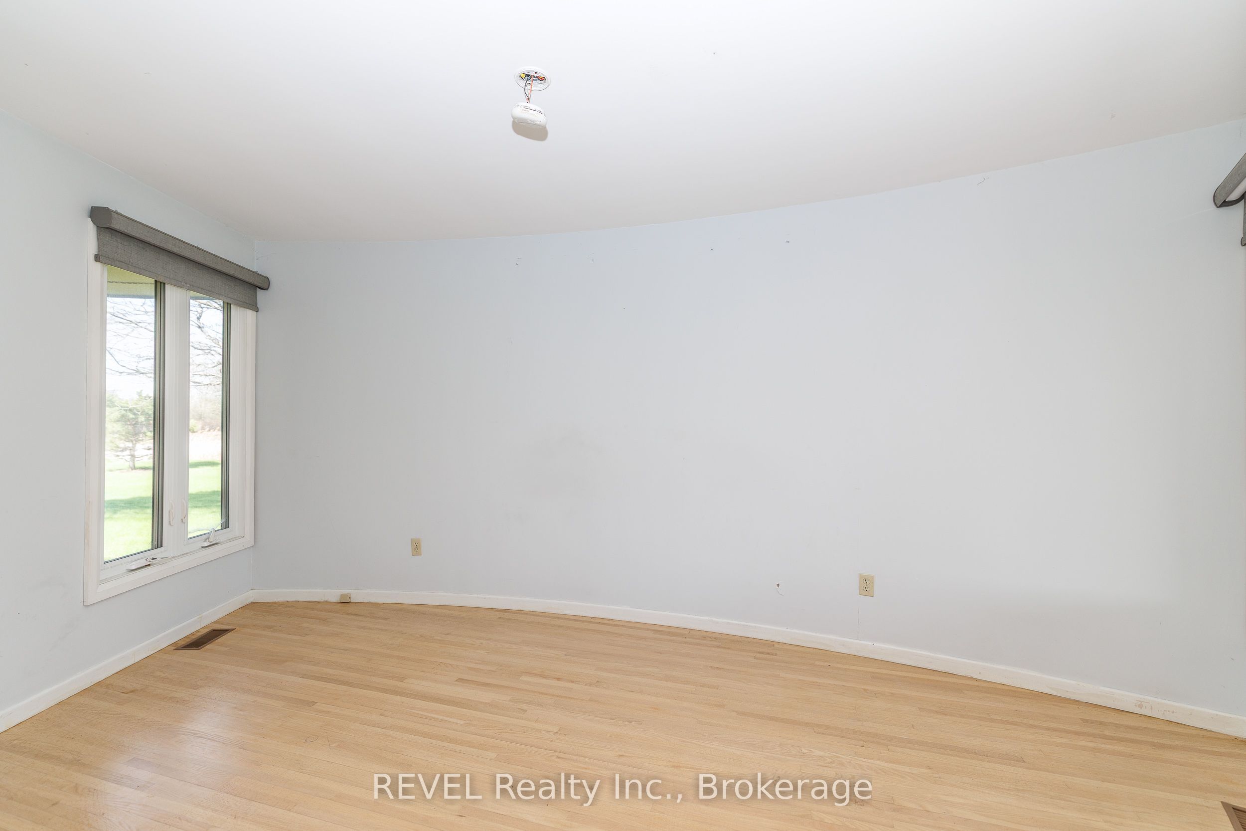 9572 Sodom Road Property Photo 18