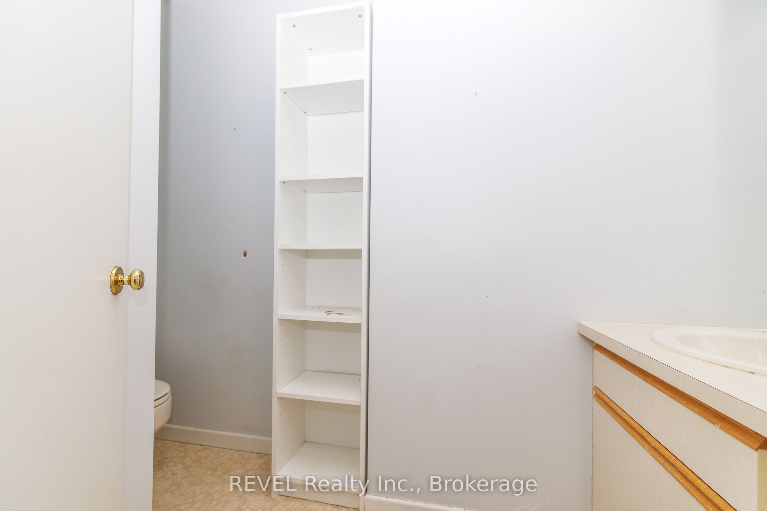 9572 Sodom Road Property Photo 21