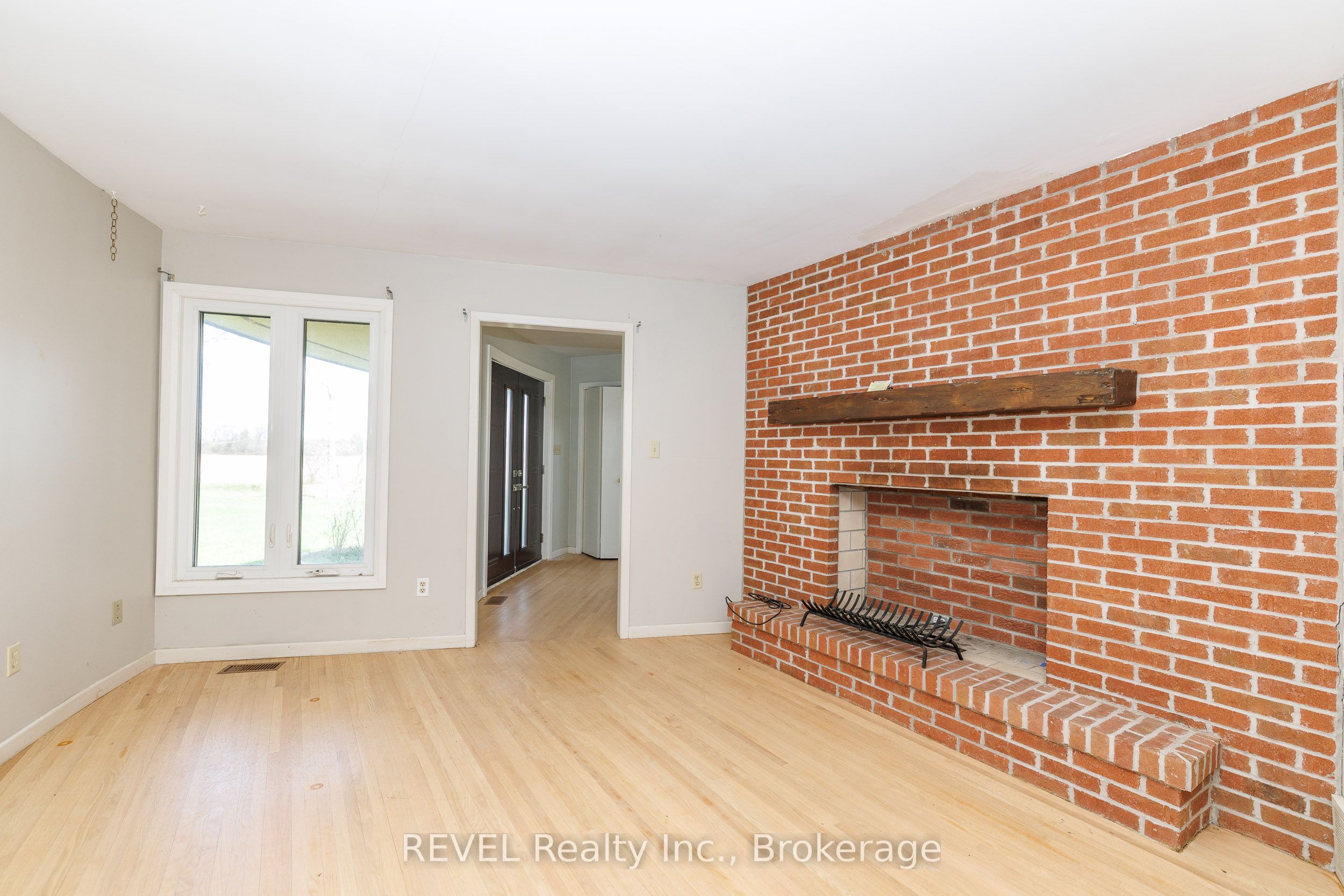 9572 Sodom Road Property Photo 25