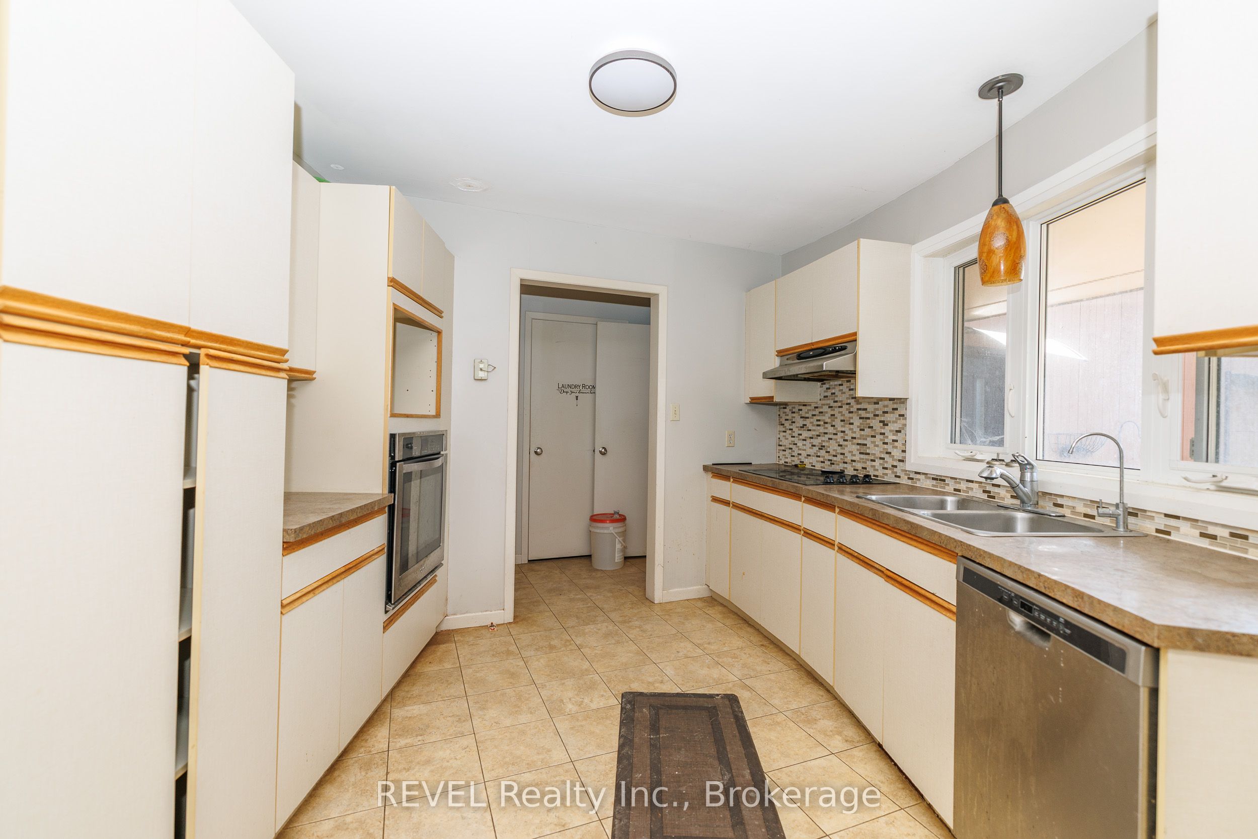 9572 Sodom Road Property Photo 28