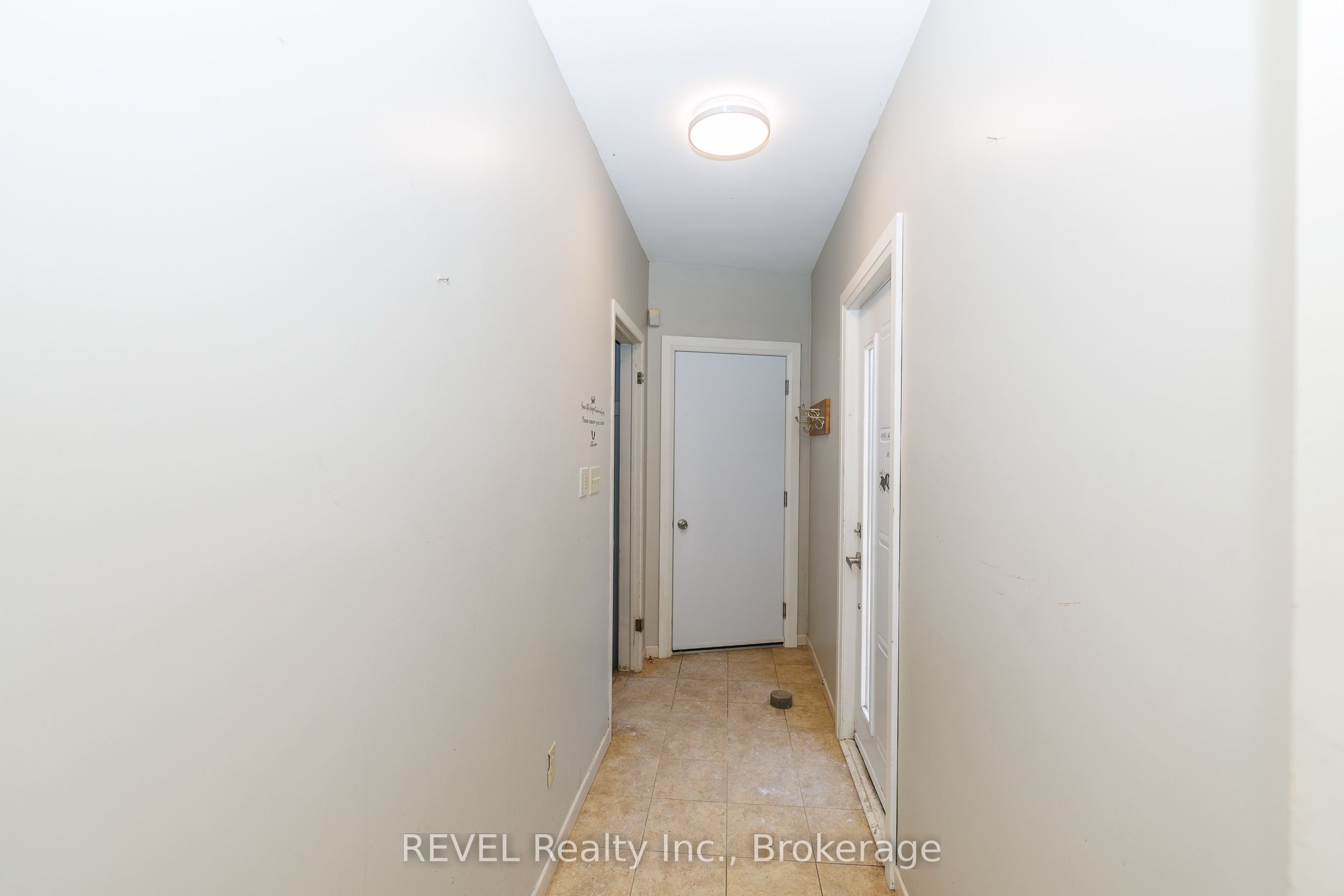 9572 Sodom Road Property Photo 32