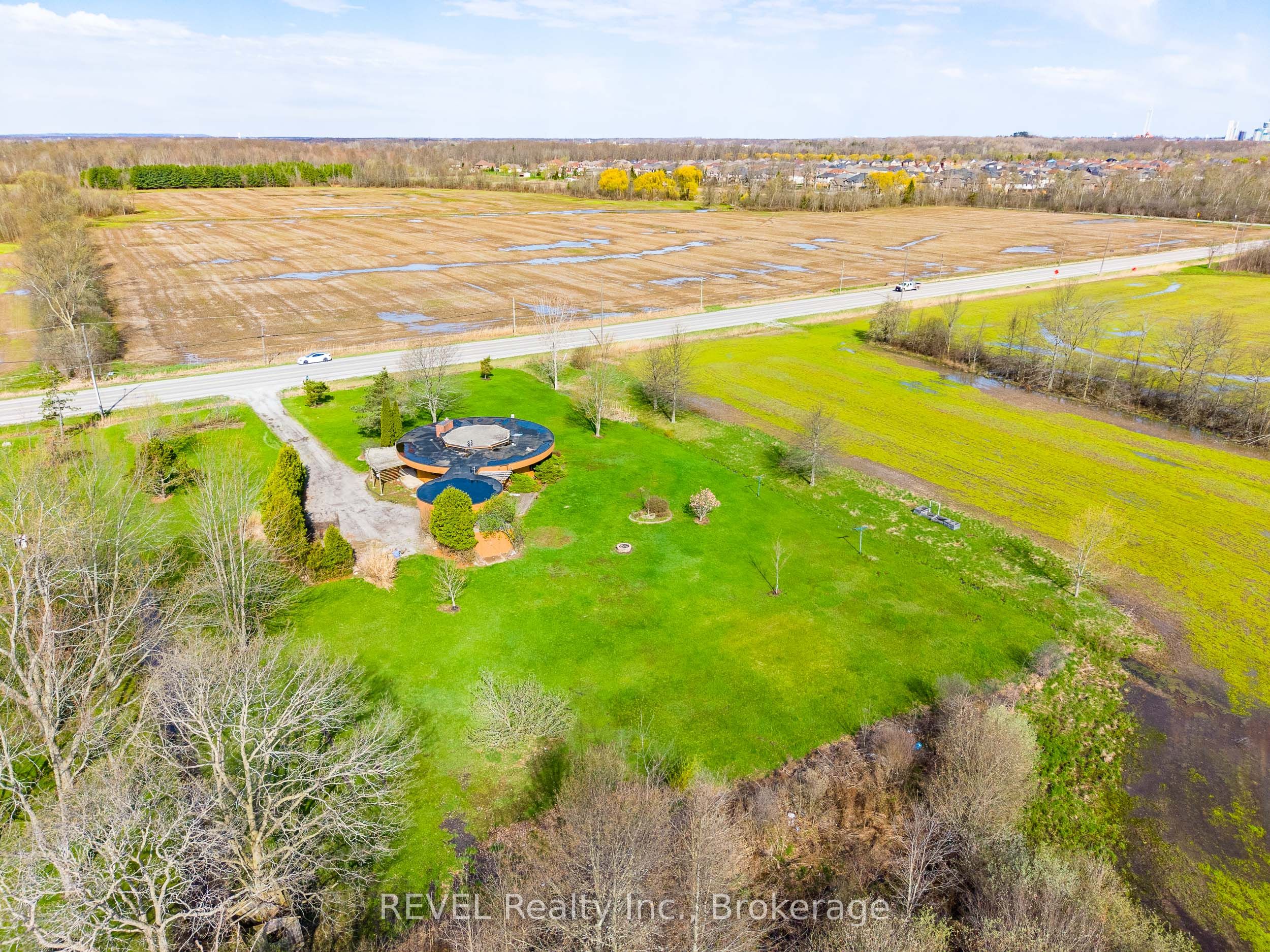 9572 Sodom Road Property Photo 41