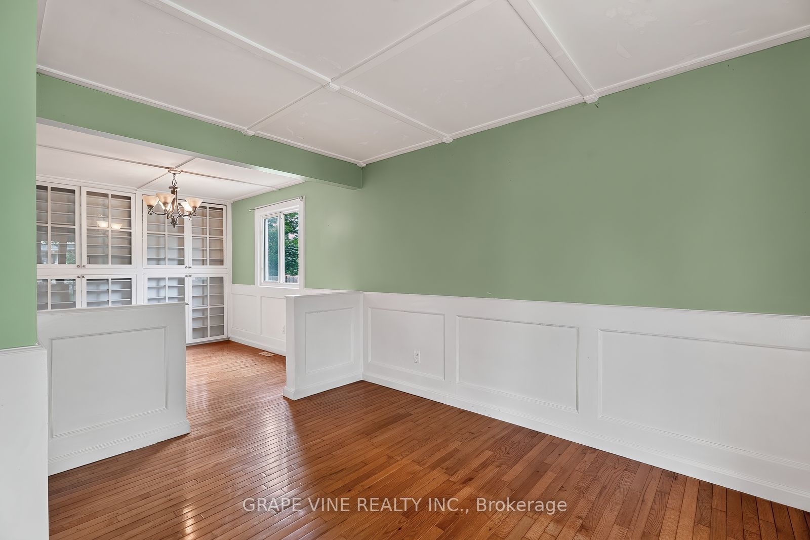 108 Fieldgate Drive Property Photo 8