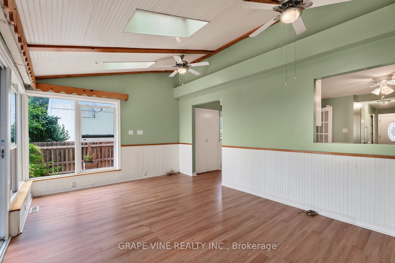 108 Fieldgate Drive Property Photo 16